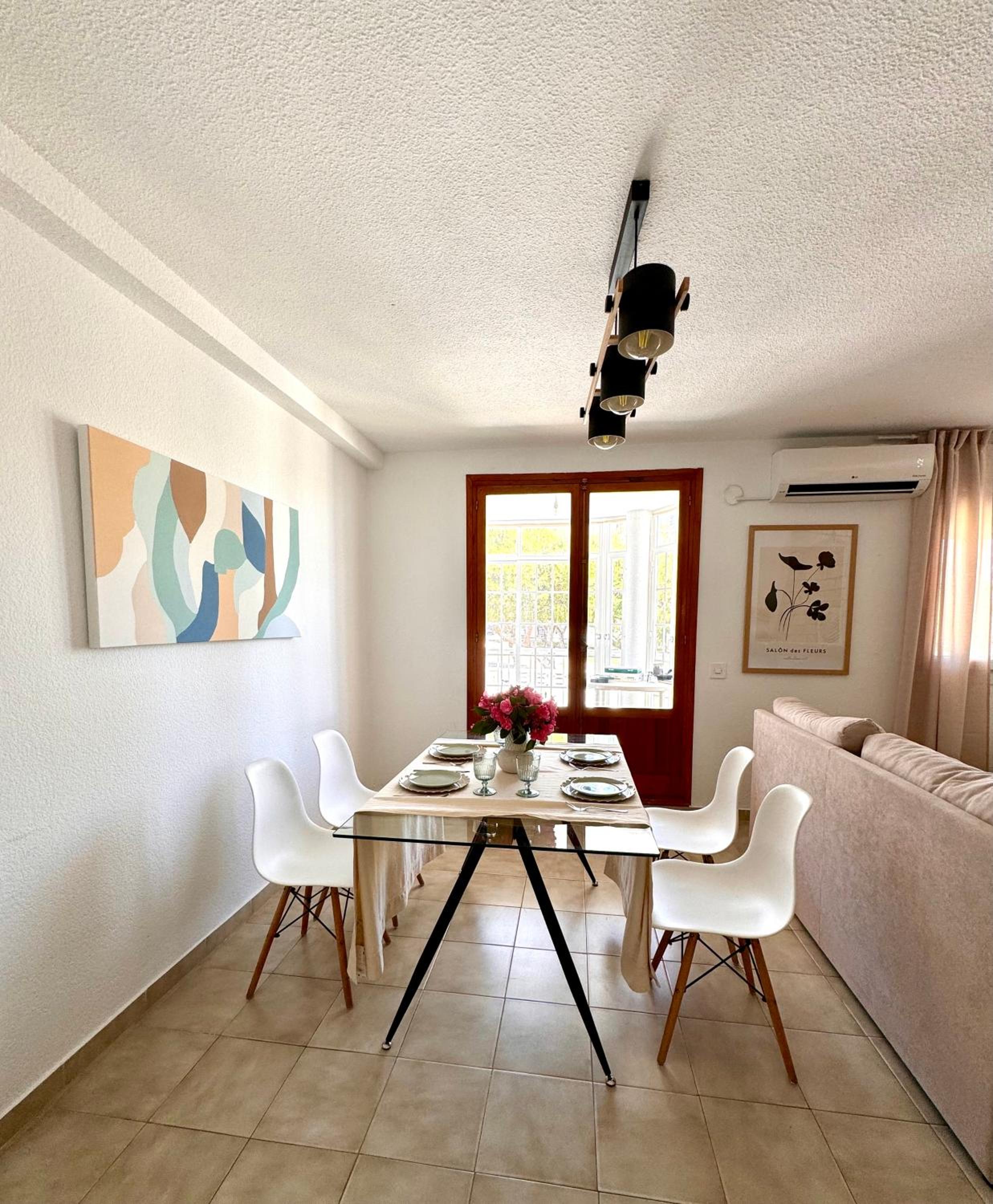 Relaxing Beach Townhouse