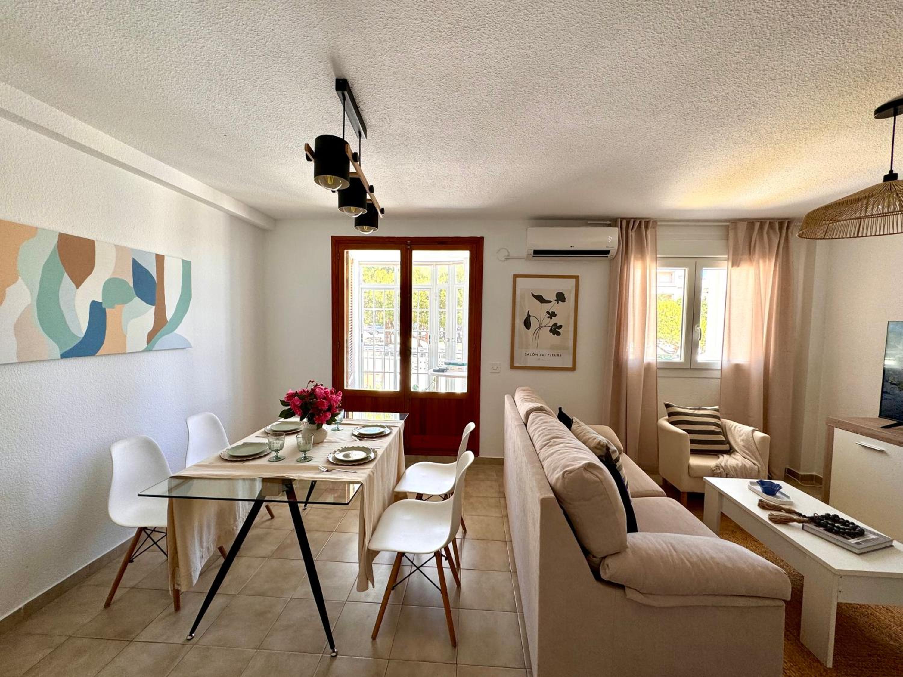 Relaxing Beach Townhouse