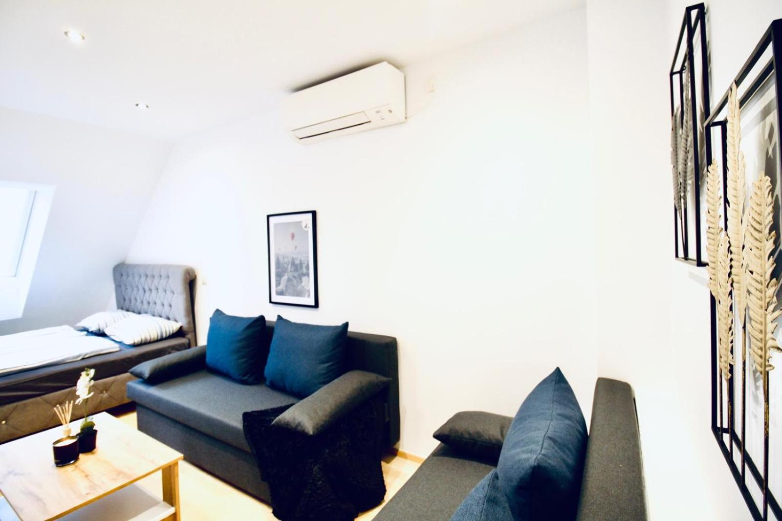 6 min to Amusement Park - Economy Rooms in Shared Apartment