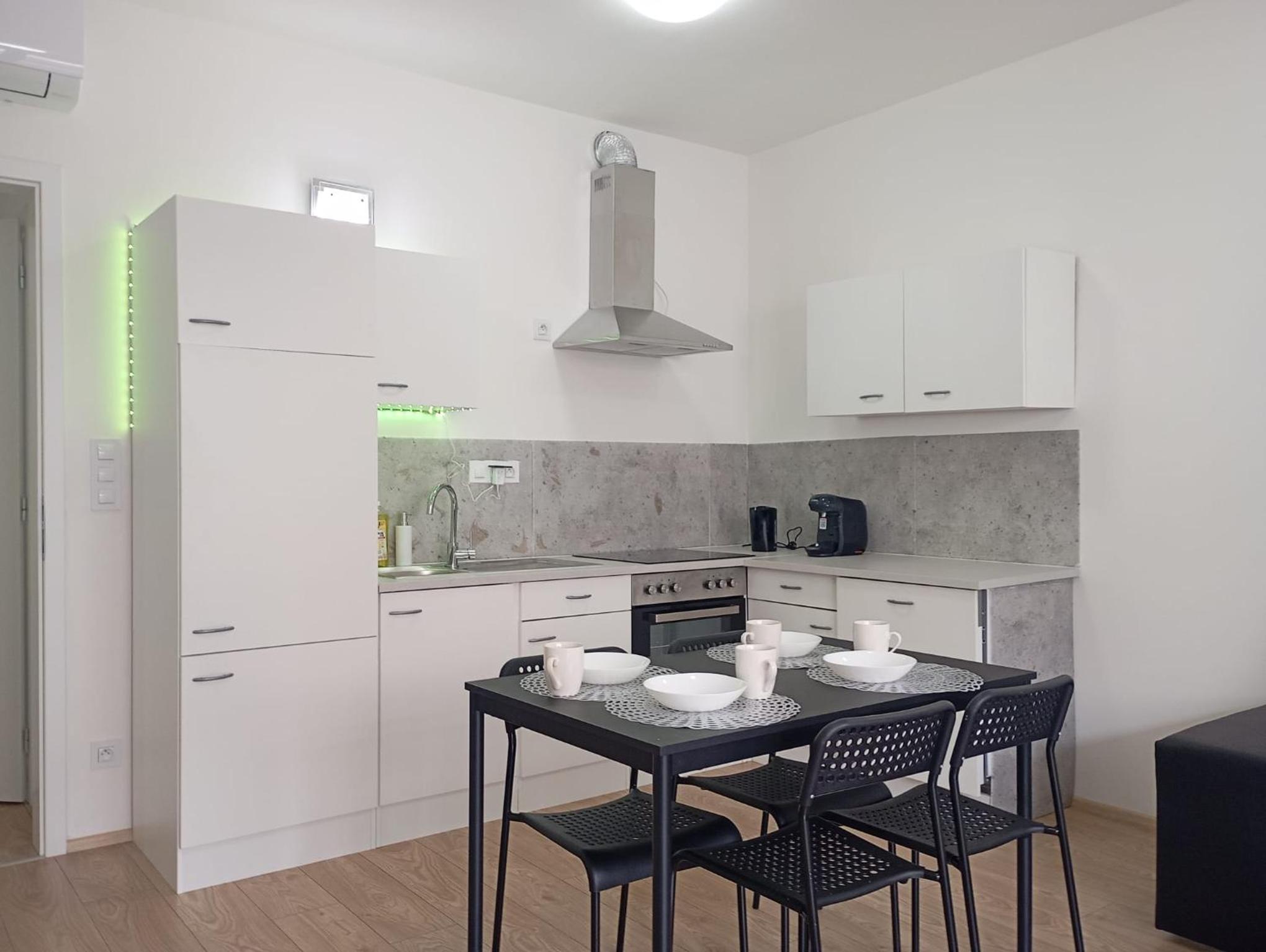 Nový apartmán s terasou, soukromé parkování