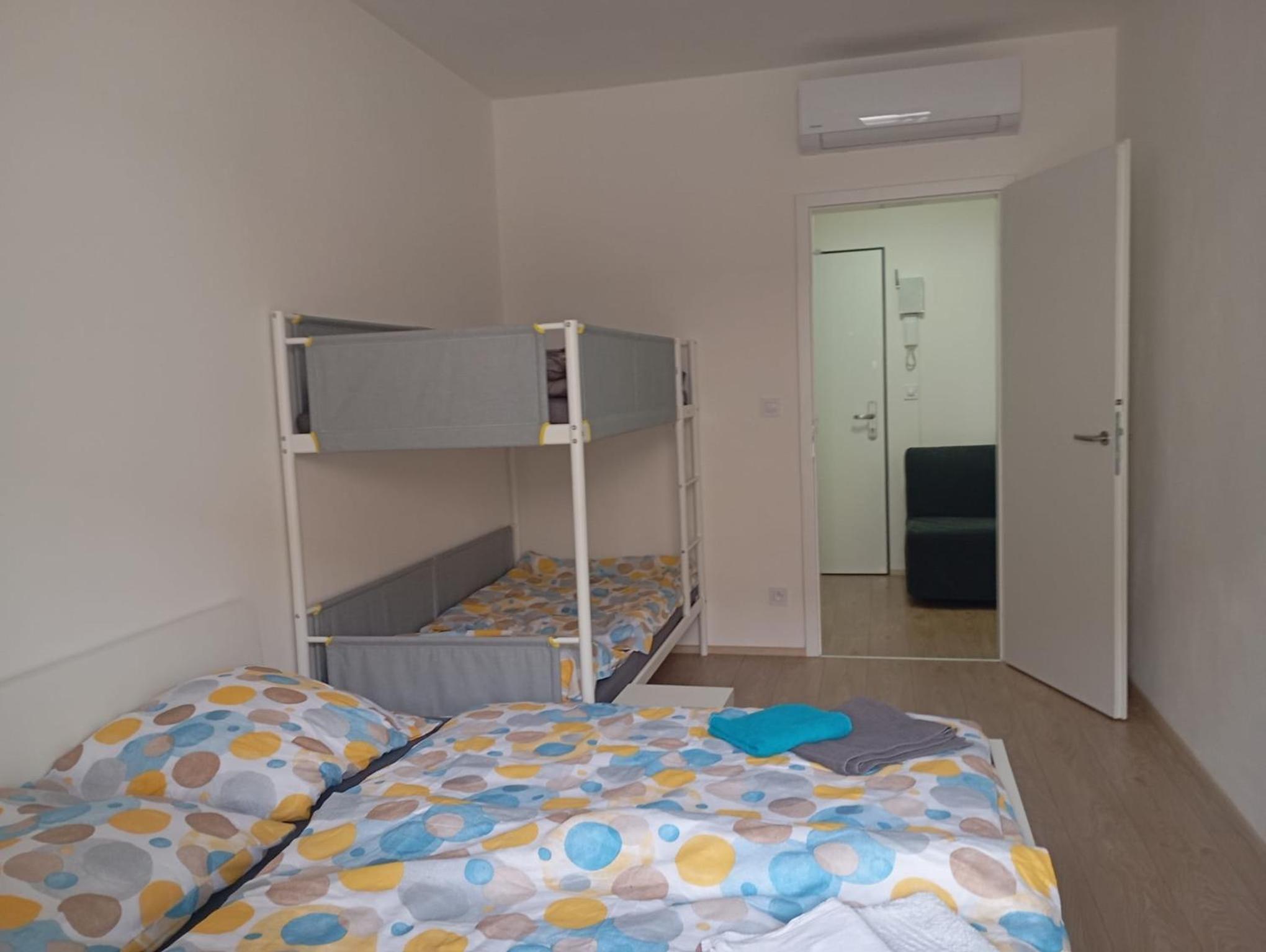 Nový apartmán s terasou, soukromé parkování