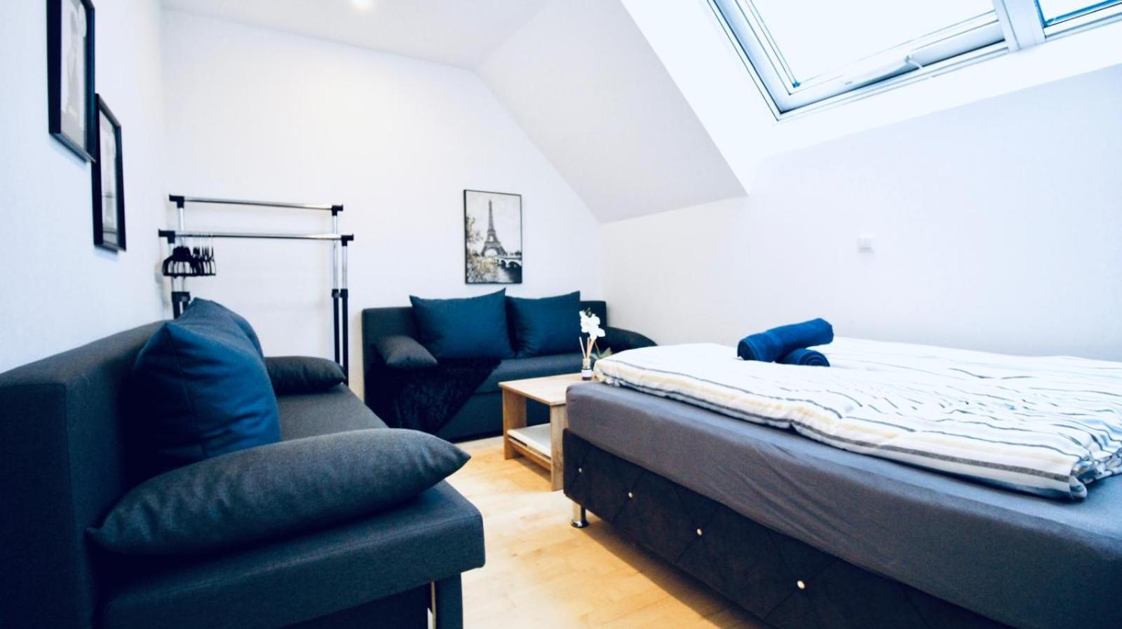 6 min to Amusement Park - Economy Rooms in Shared Apartment