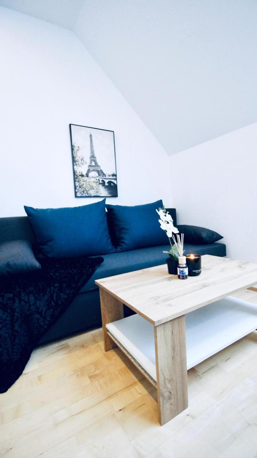 6 min to Amusement Park - Economy Rooms in Shared Apartment