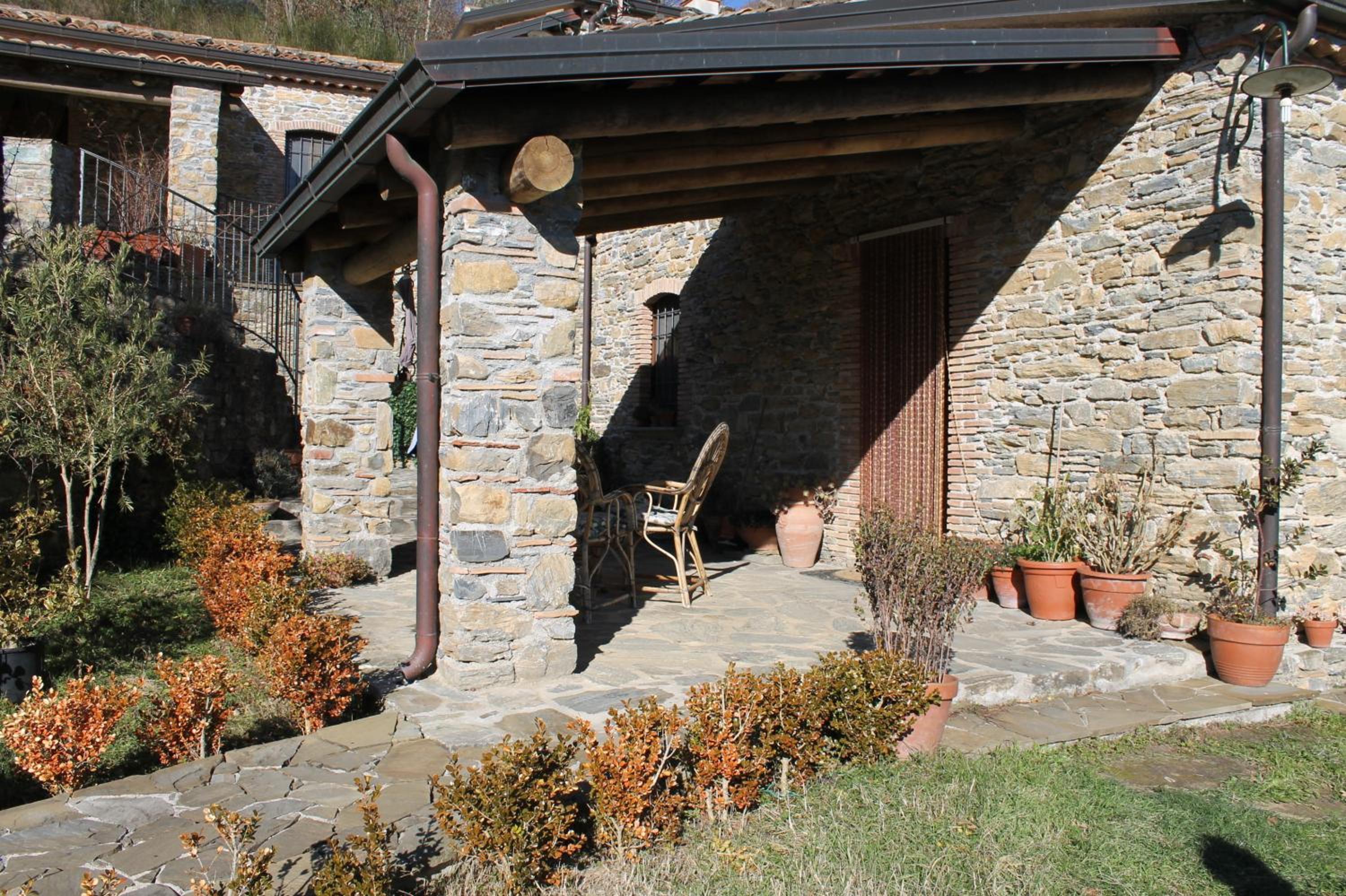 Photo 31