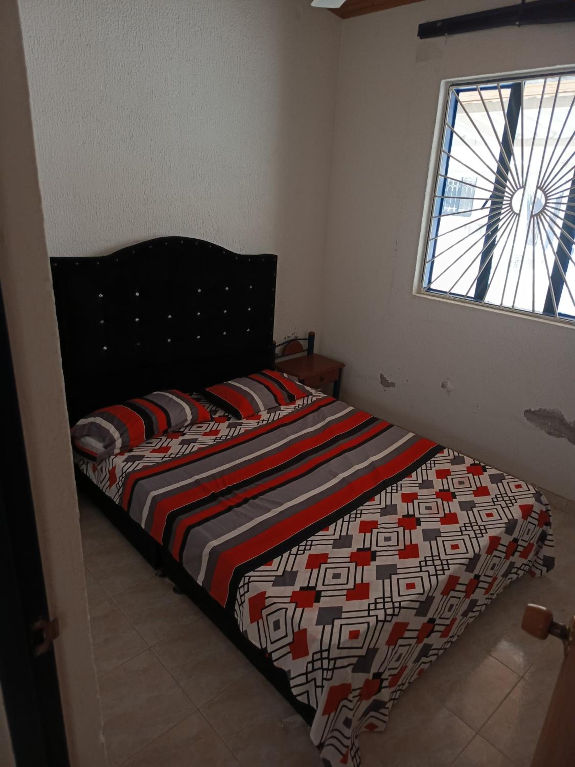 casa para descansar y vacacionar - PAOLA