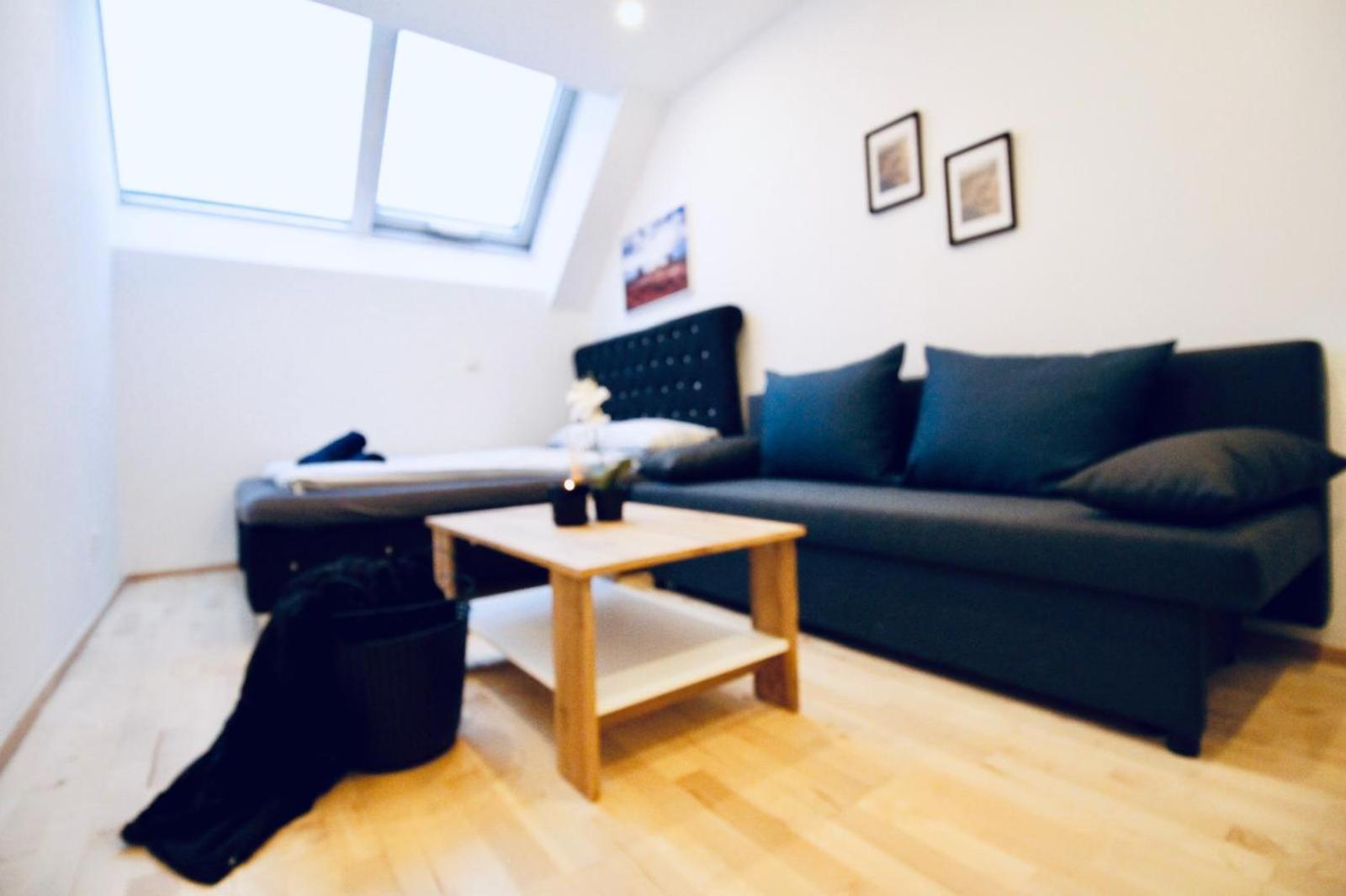 6 min to Amusement Park - Economy Rooms in Shared Apartment
