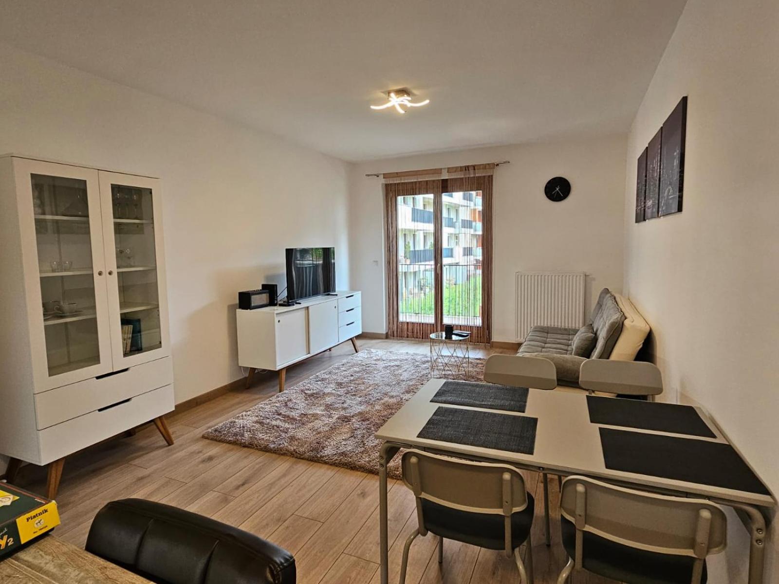 Jisoo Apartment