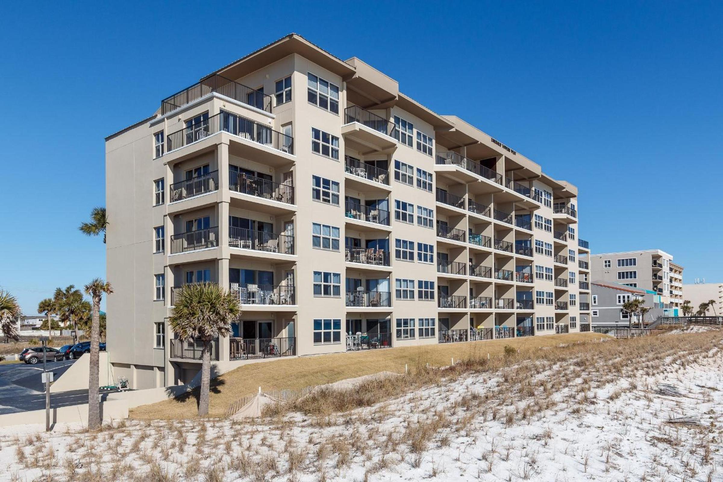 Emerald Towers West 1006 - Breezy Beachcomber view 4