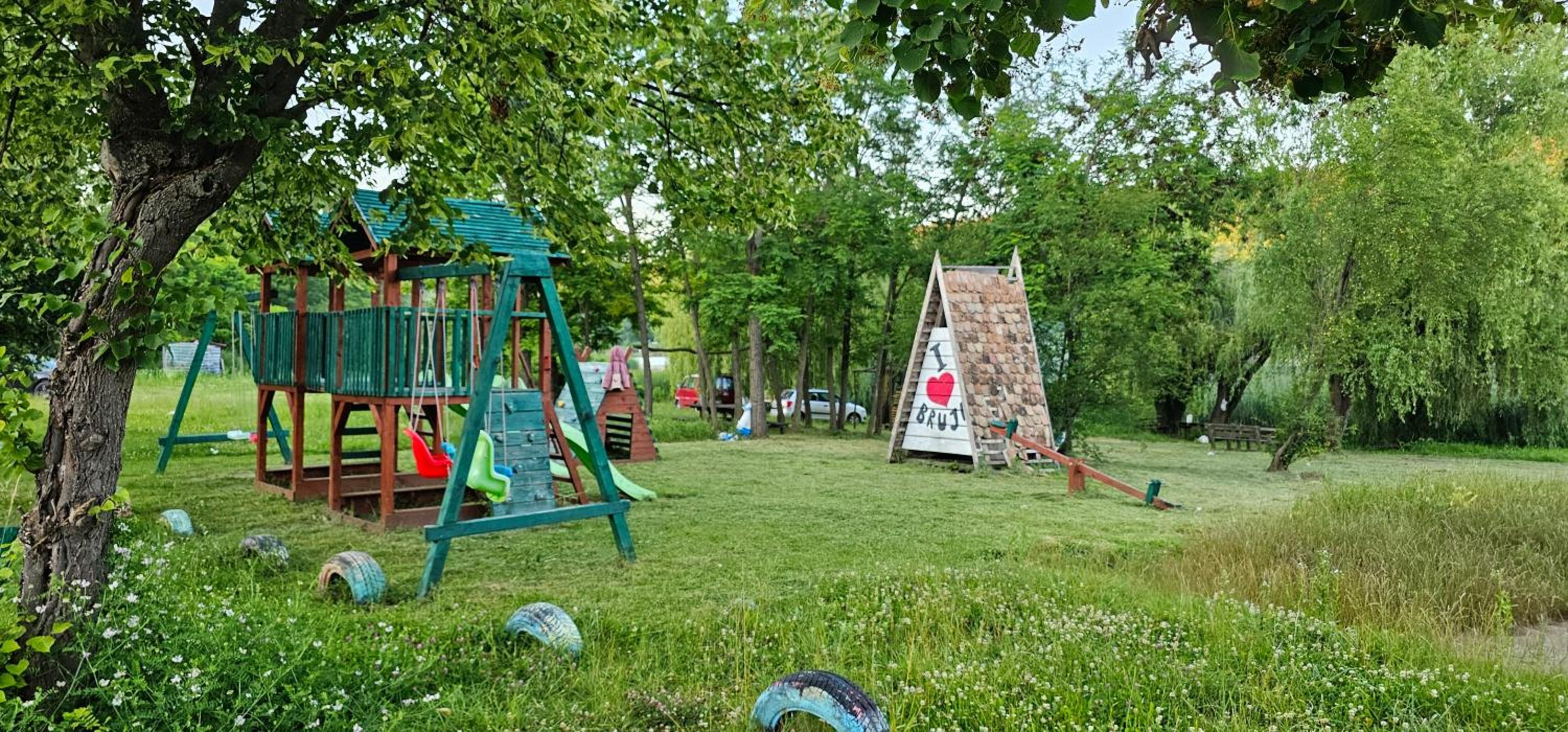 Photo 15