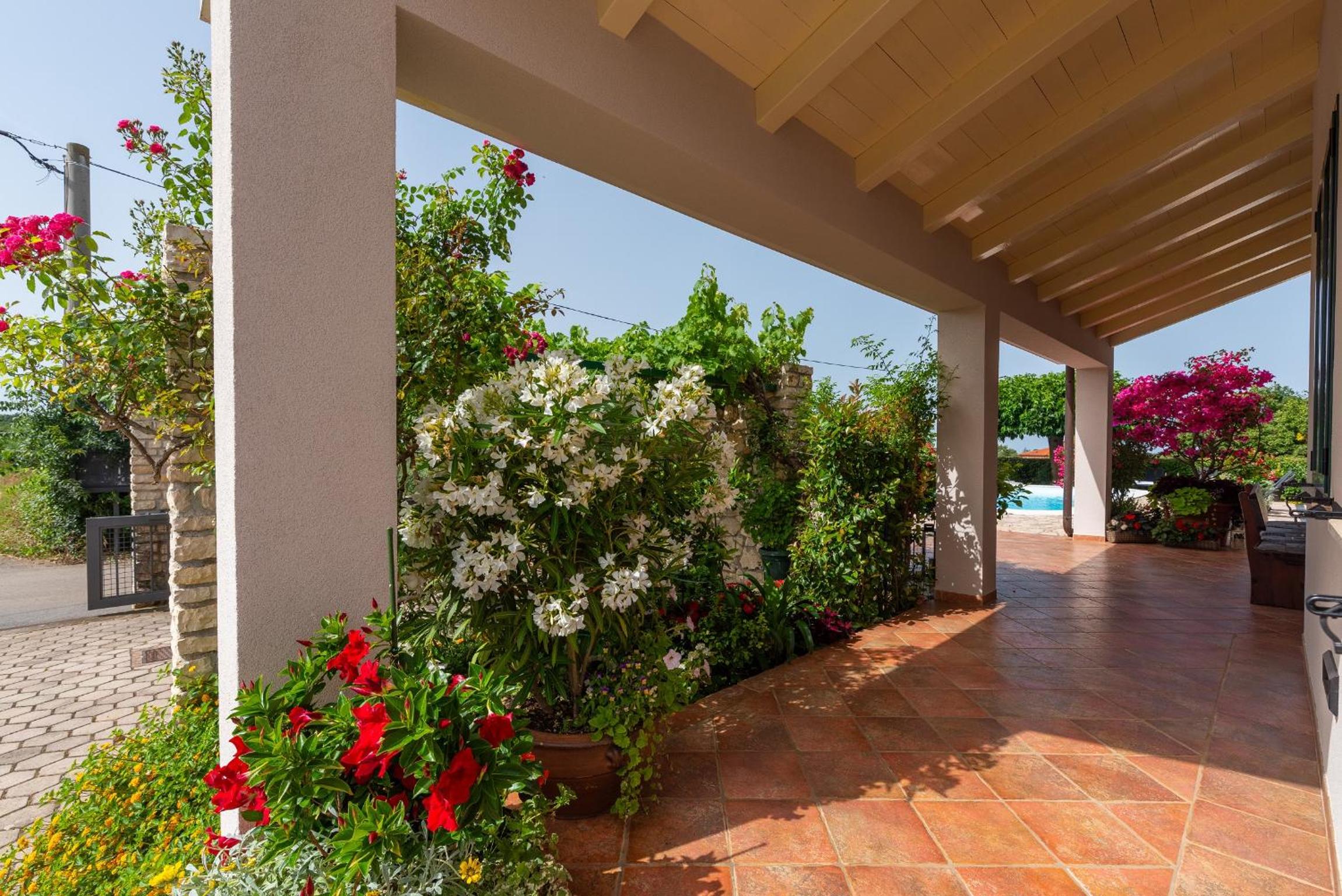 Villa Mare view 5