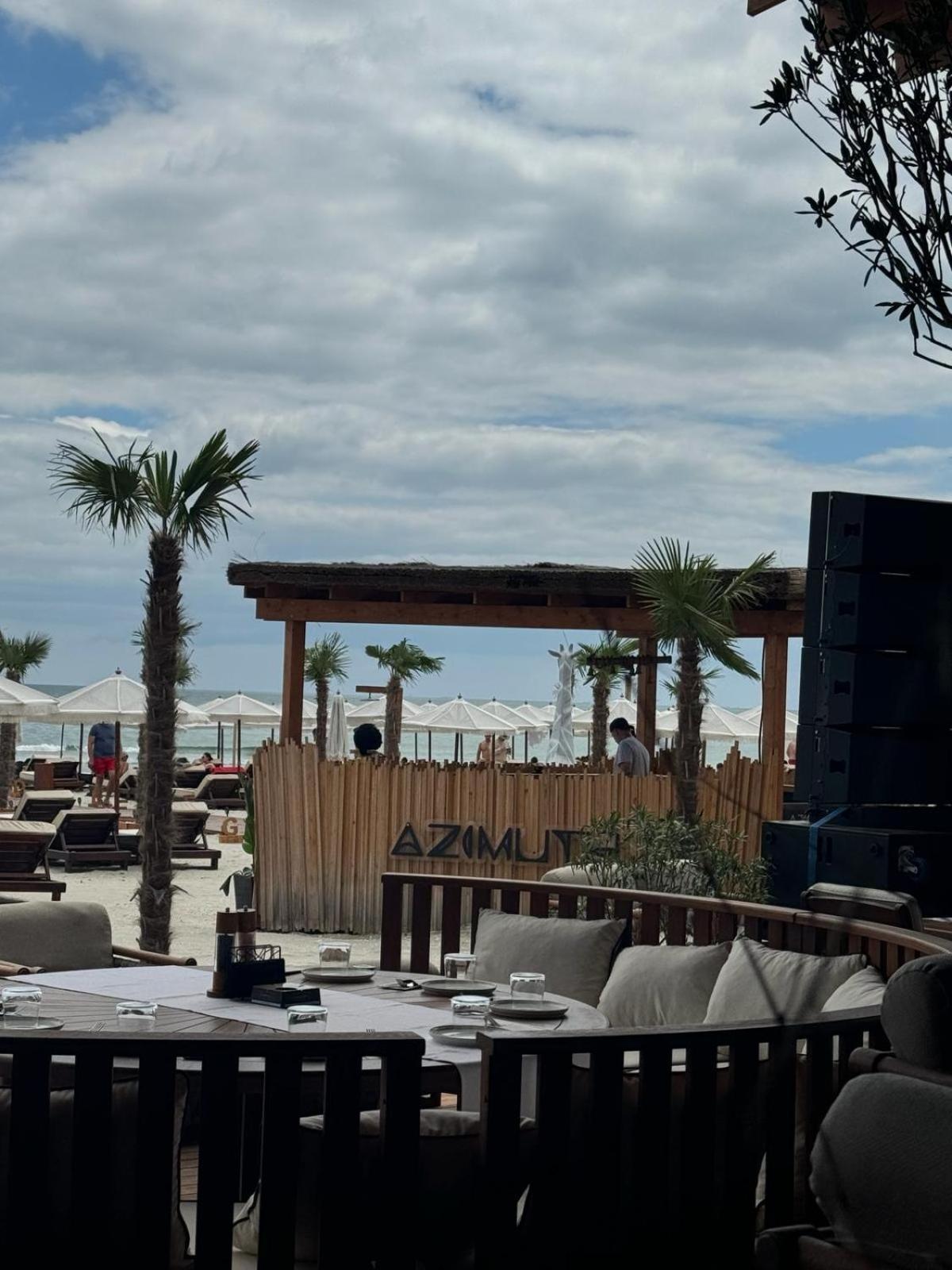 Studio Andreea Building Stefan Resort view 3