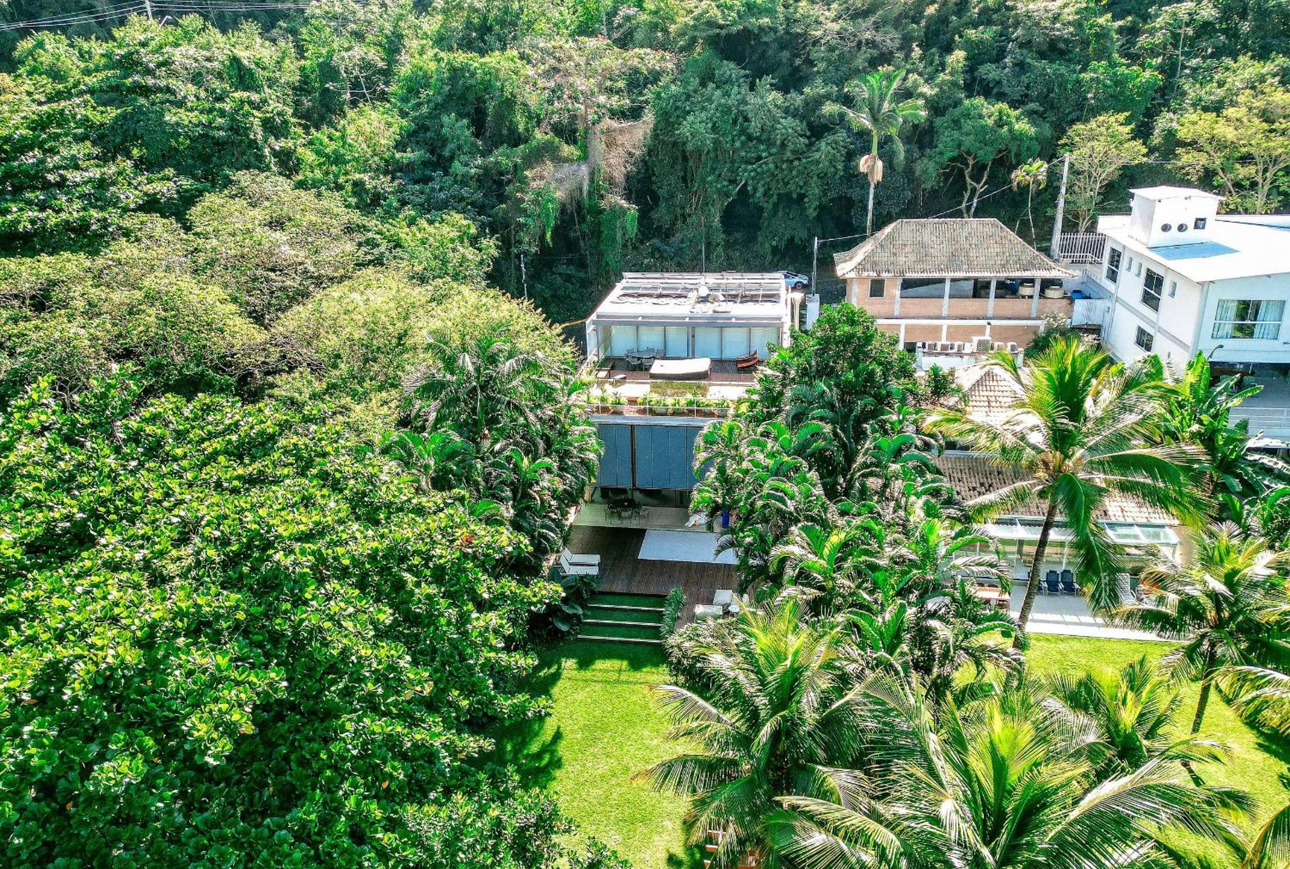 João de Barro House - Guaecá Beach
