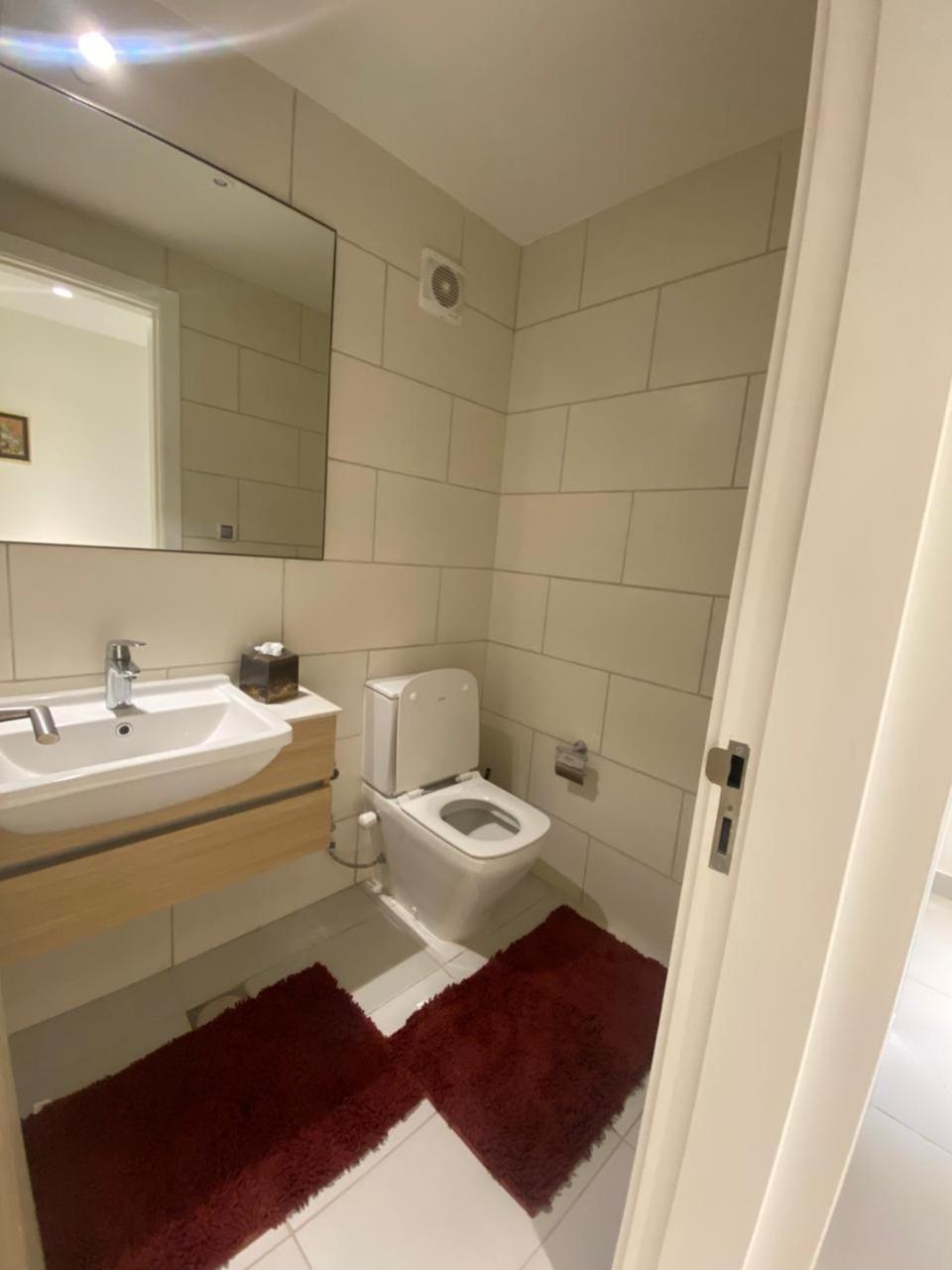 Newly three bedrooms apt for rent in Marassi Marina Views view 4