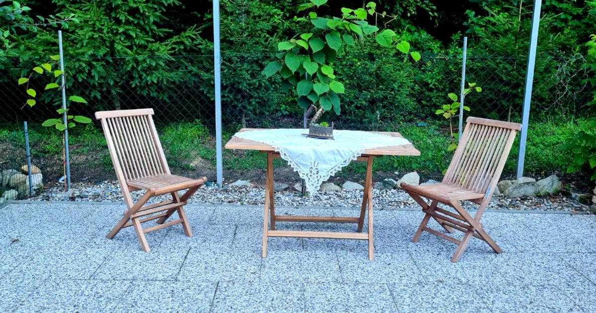 Soba tete Tile - Hiša ob gozdu view 2