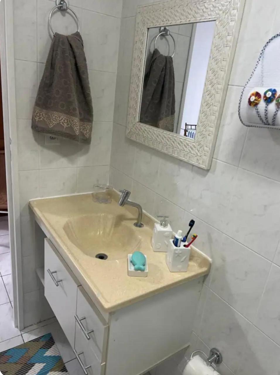 Apartamento GUARUJÁ -ENSEADA!!!
