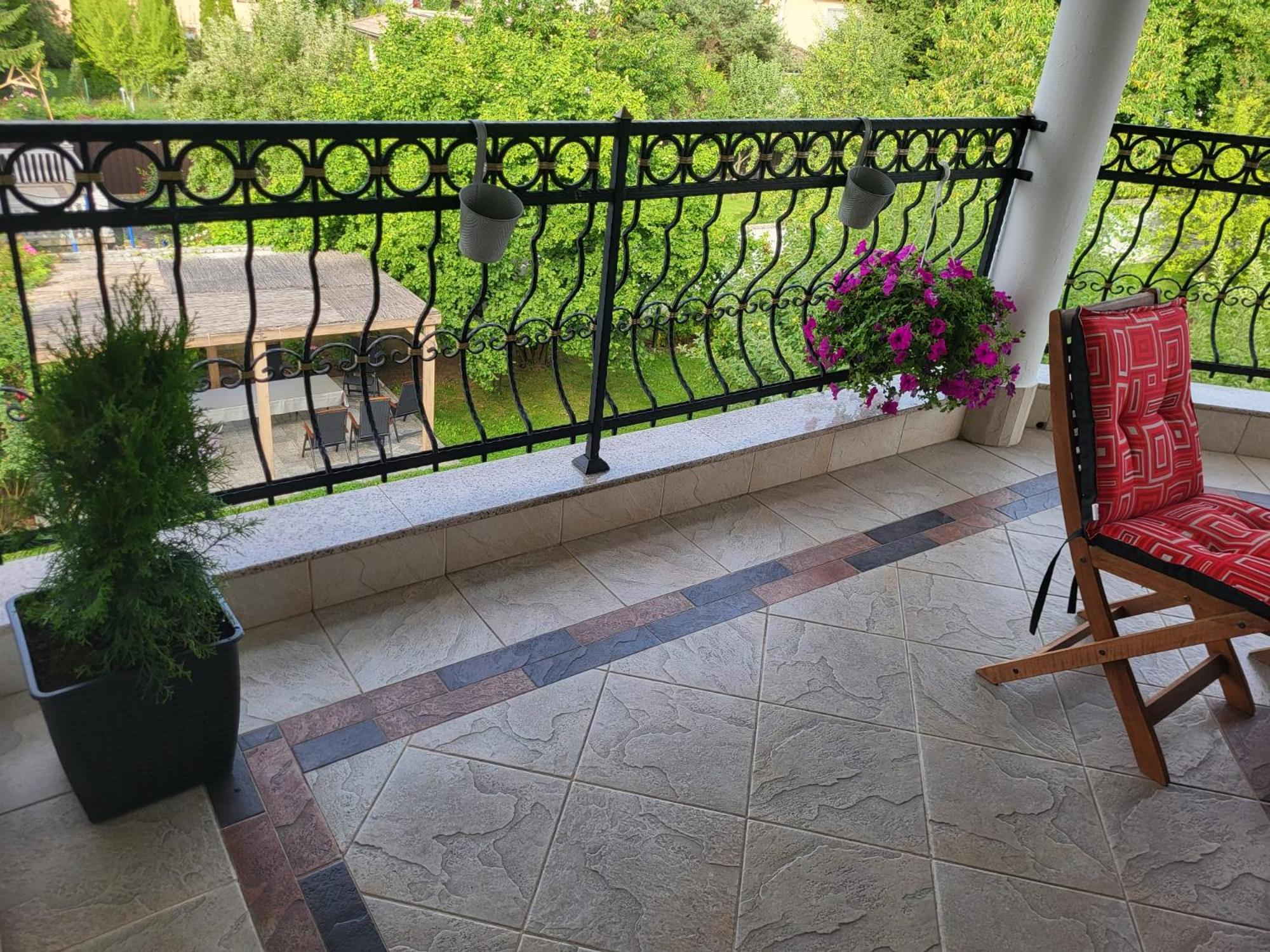 Residence Apartments Hari Sarajevo, Spacy Apartments, Free parking, Aircondition, Airport 1,5 km