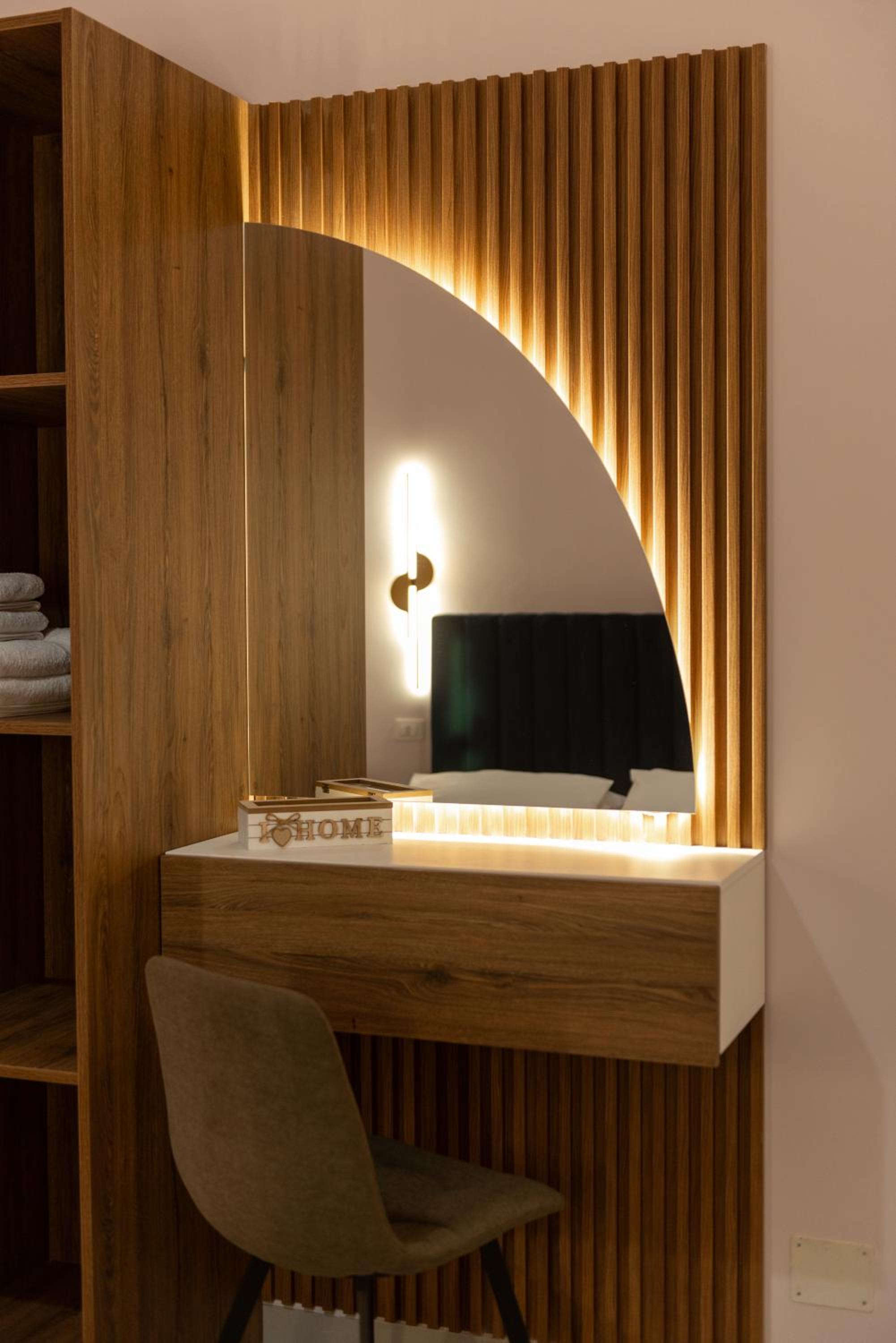 Apartments Villa Vlore