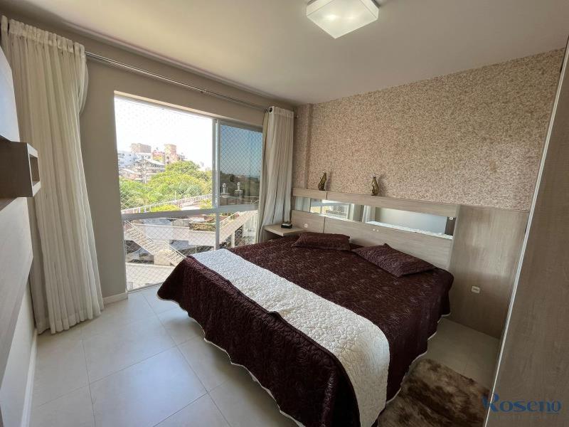 Cód 137- Belo apartamento de 3 suítes