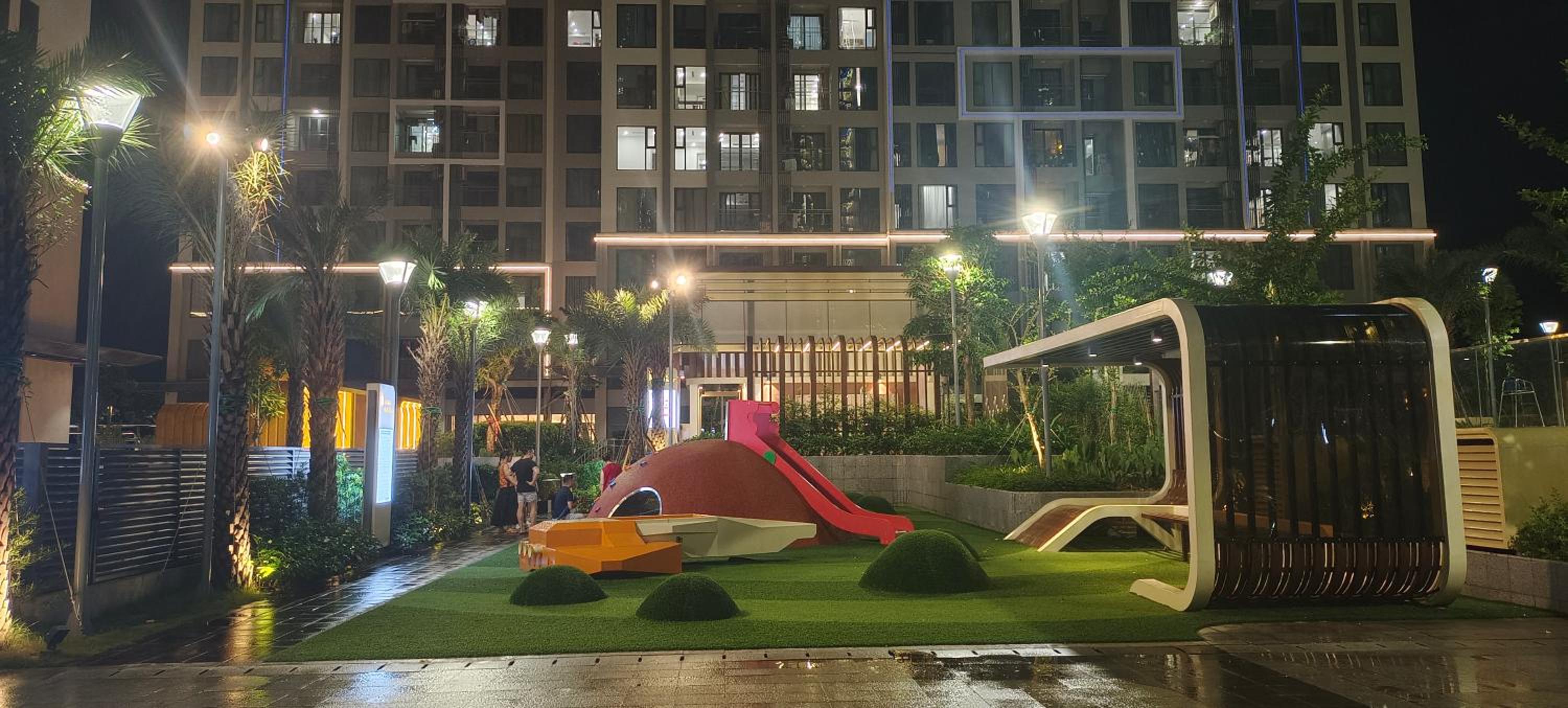 Studio Tonkin 2, Vinhomes Smart City