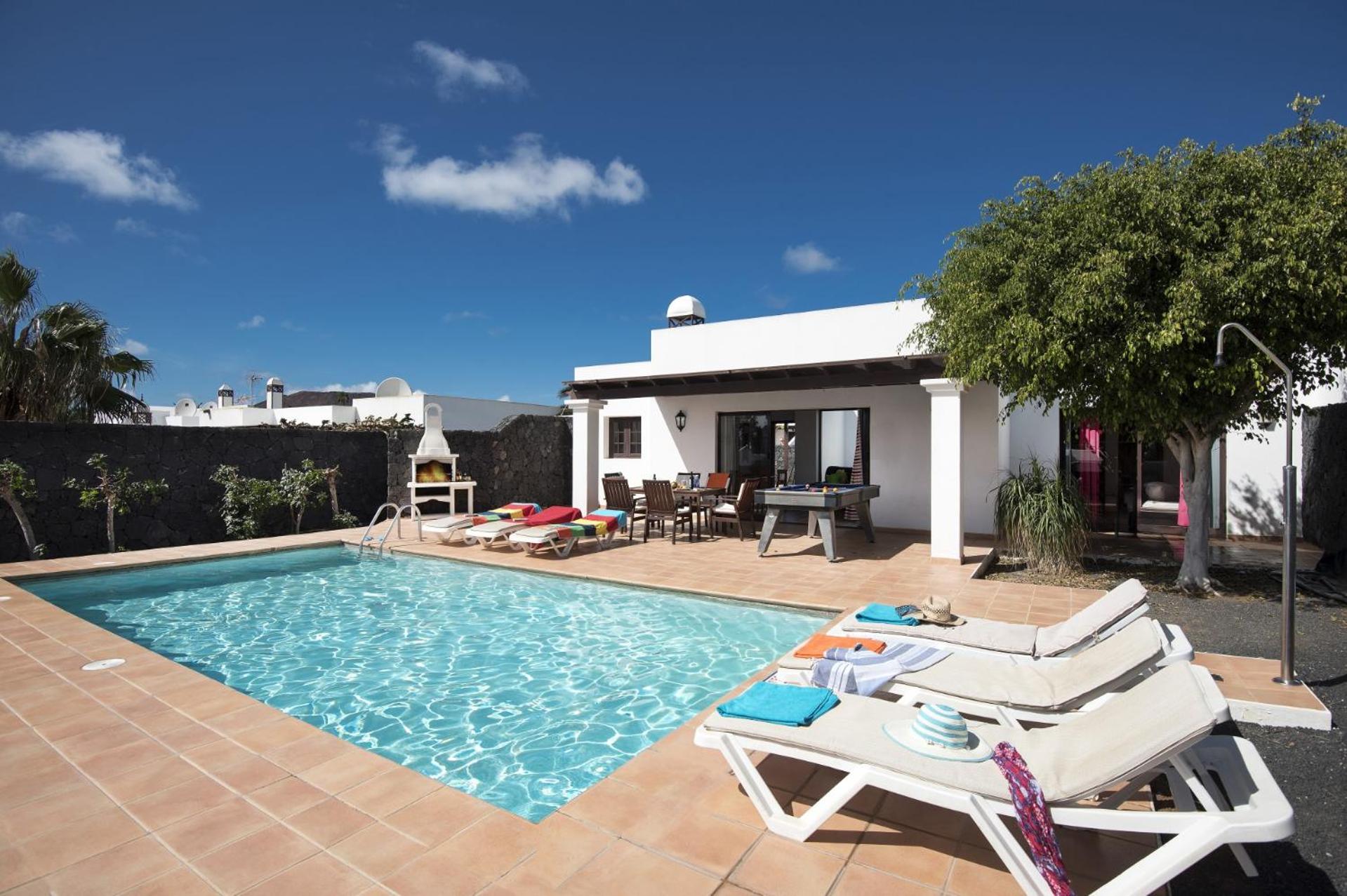 Villa Flamingo by Villa Plus