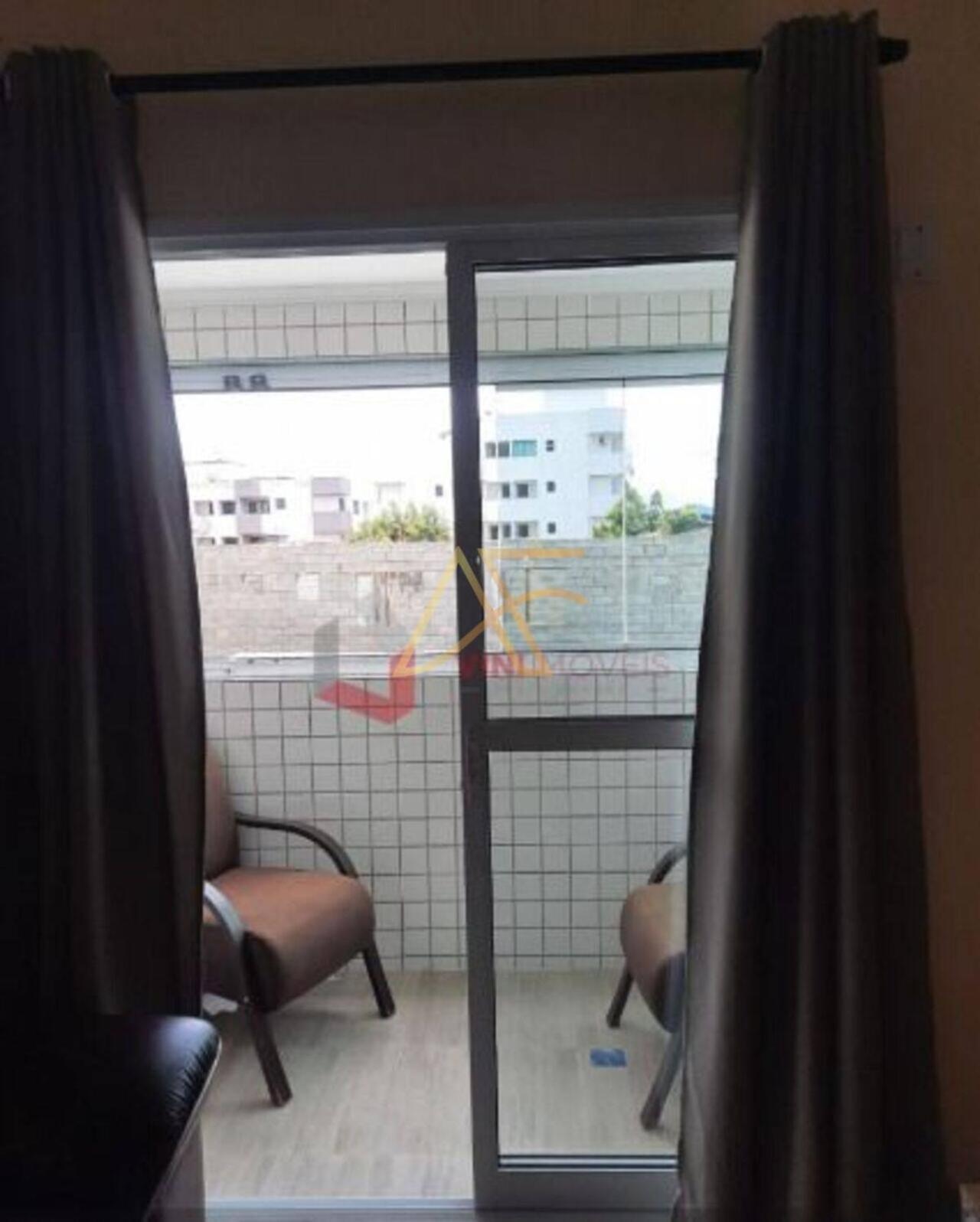 Apartamento com piscina na aviação