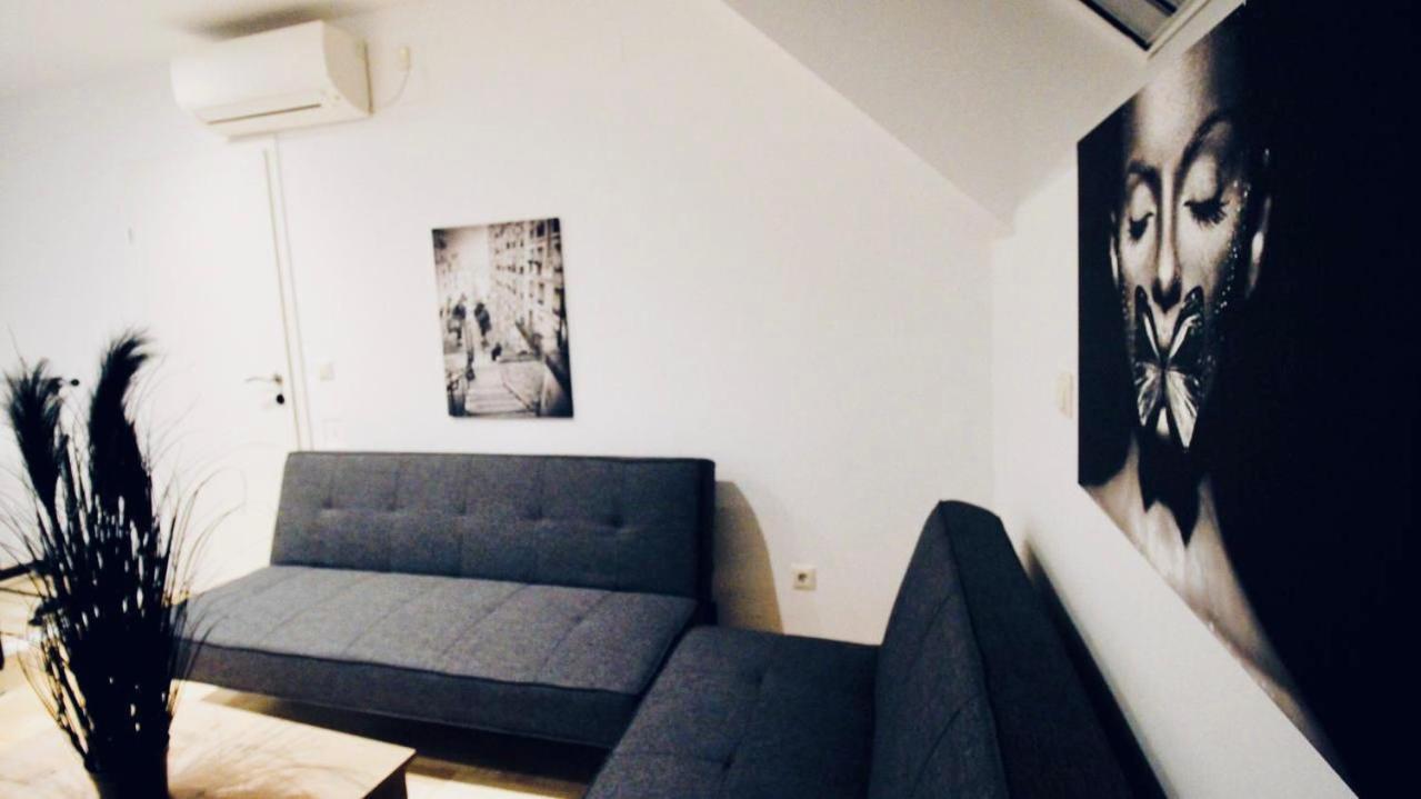 6 min to Amusement Park - Economy Rooms in Shared Apartment