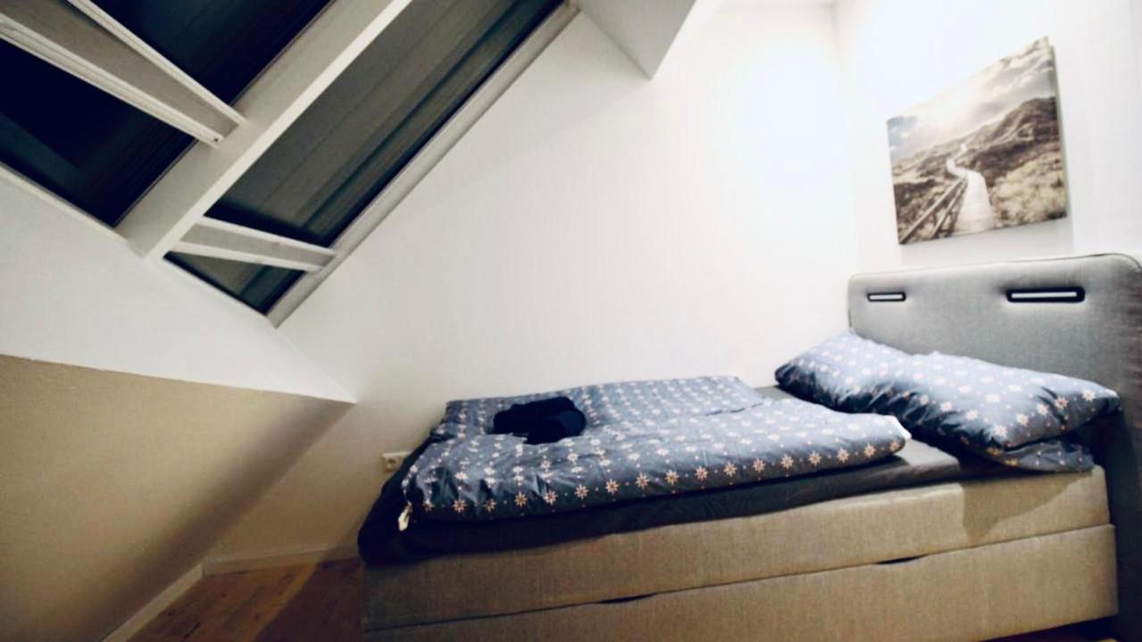 6 min to Amusement Park - Economy Rooms in Shared Apartment