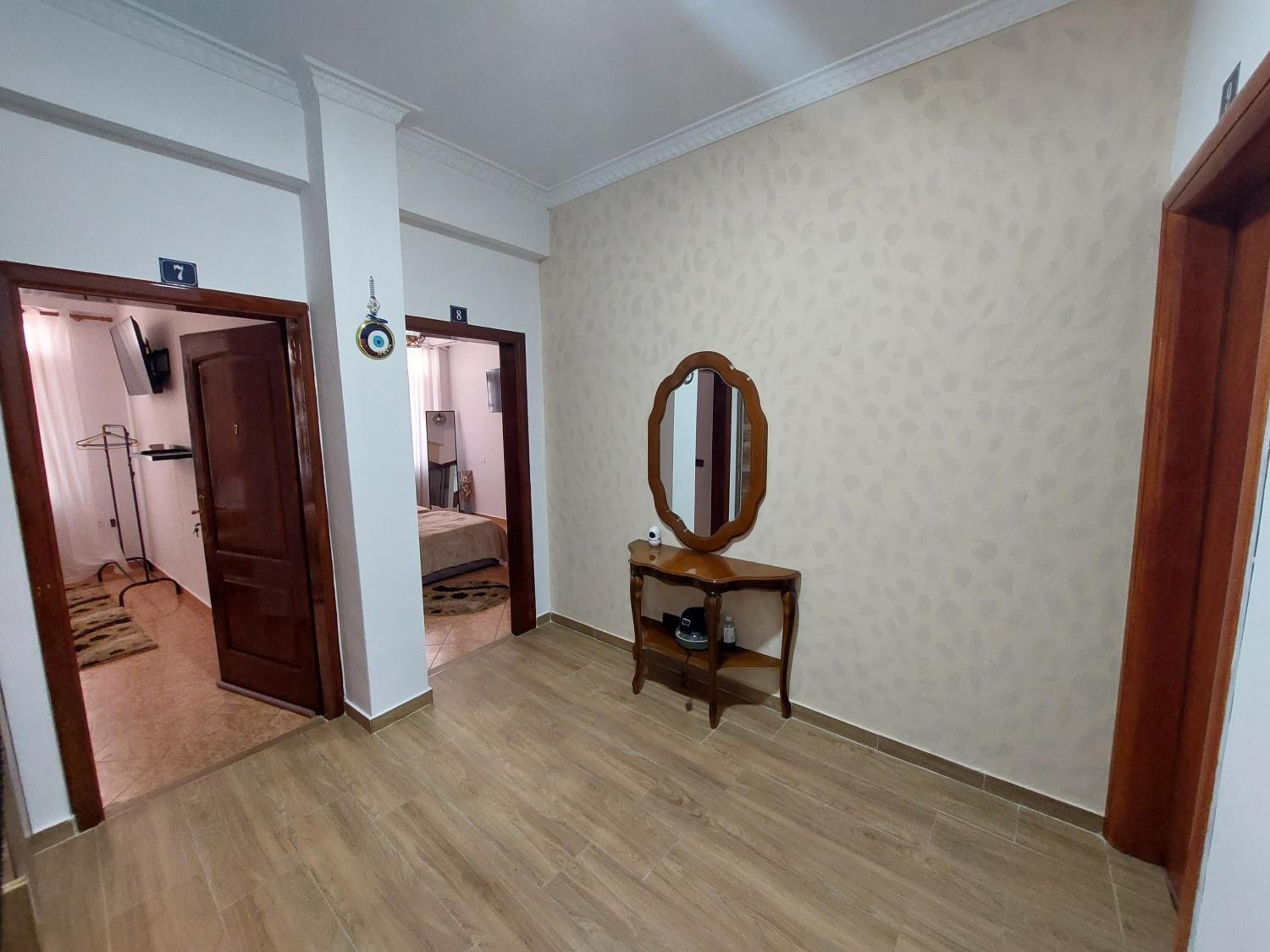 Godard Apartments