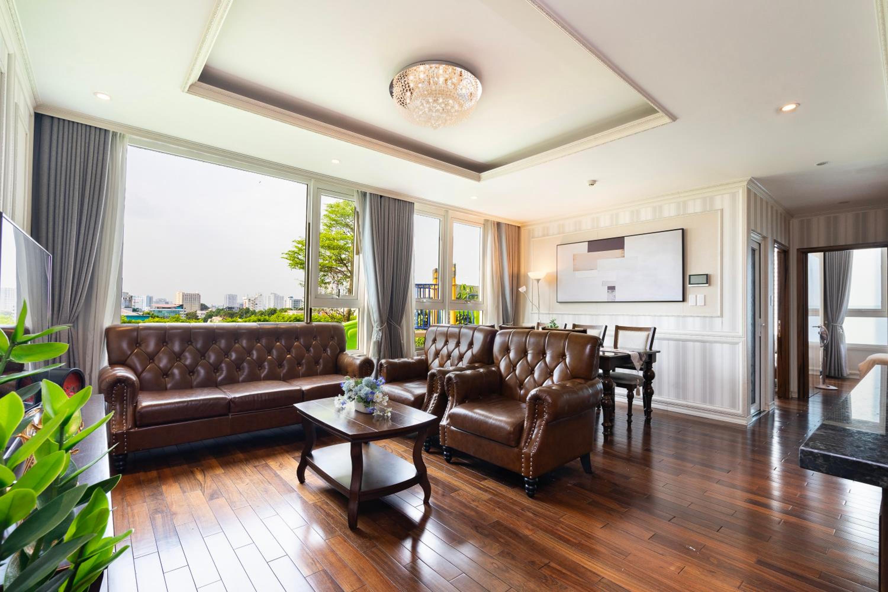 Comfy Luxury 3BR apartment near Ben Thanh Market