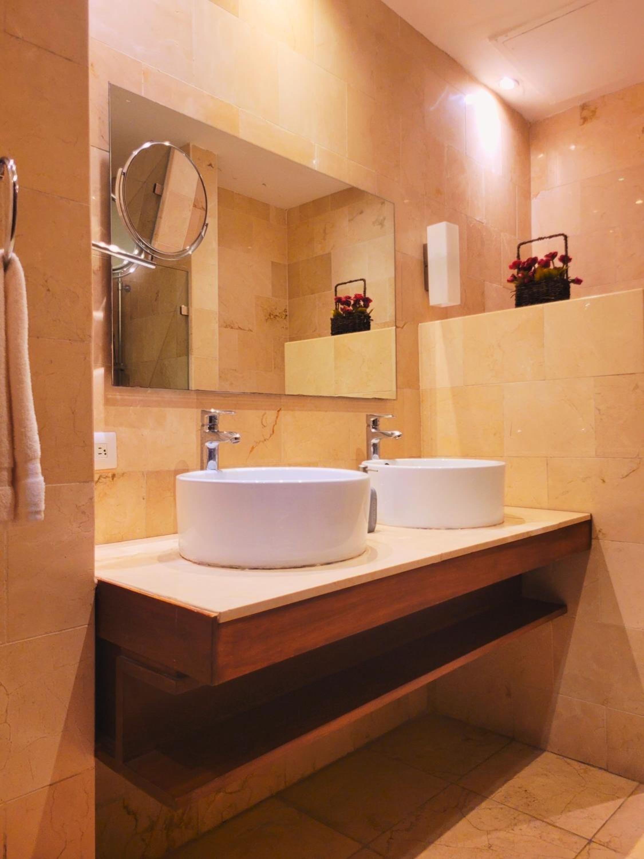 Heritage Residences Signature Collection