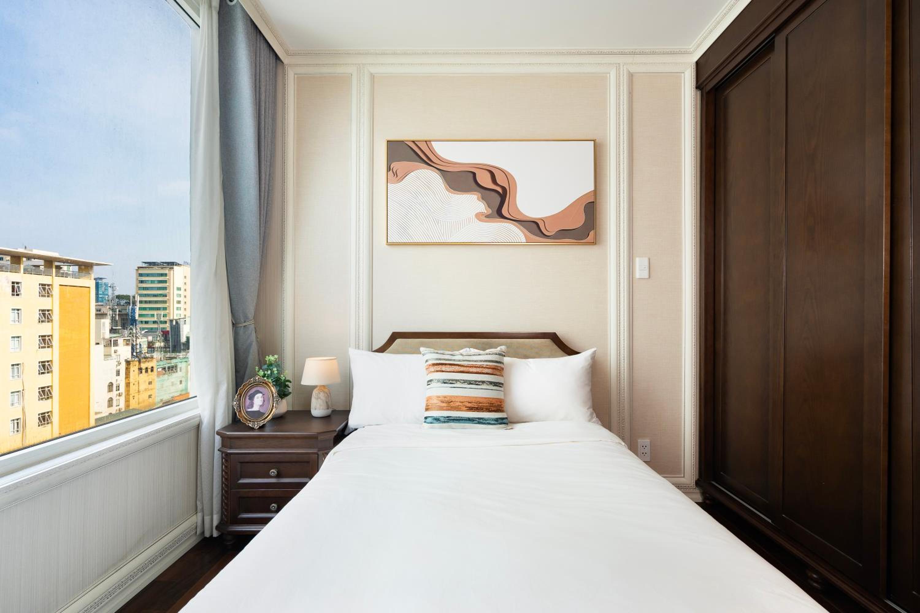 Comfy Luxury 3BR apartment near Ben Thanh Market