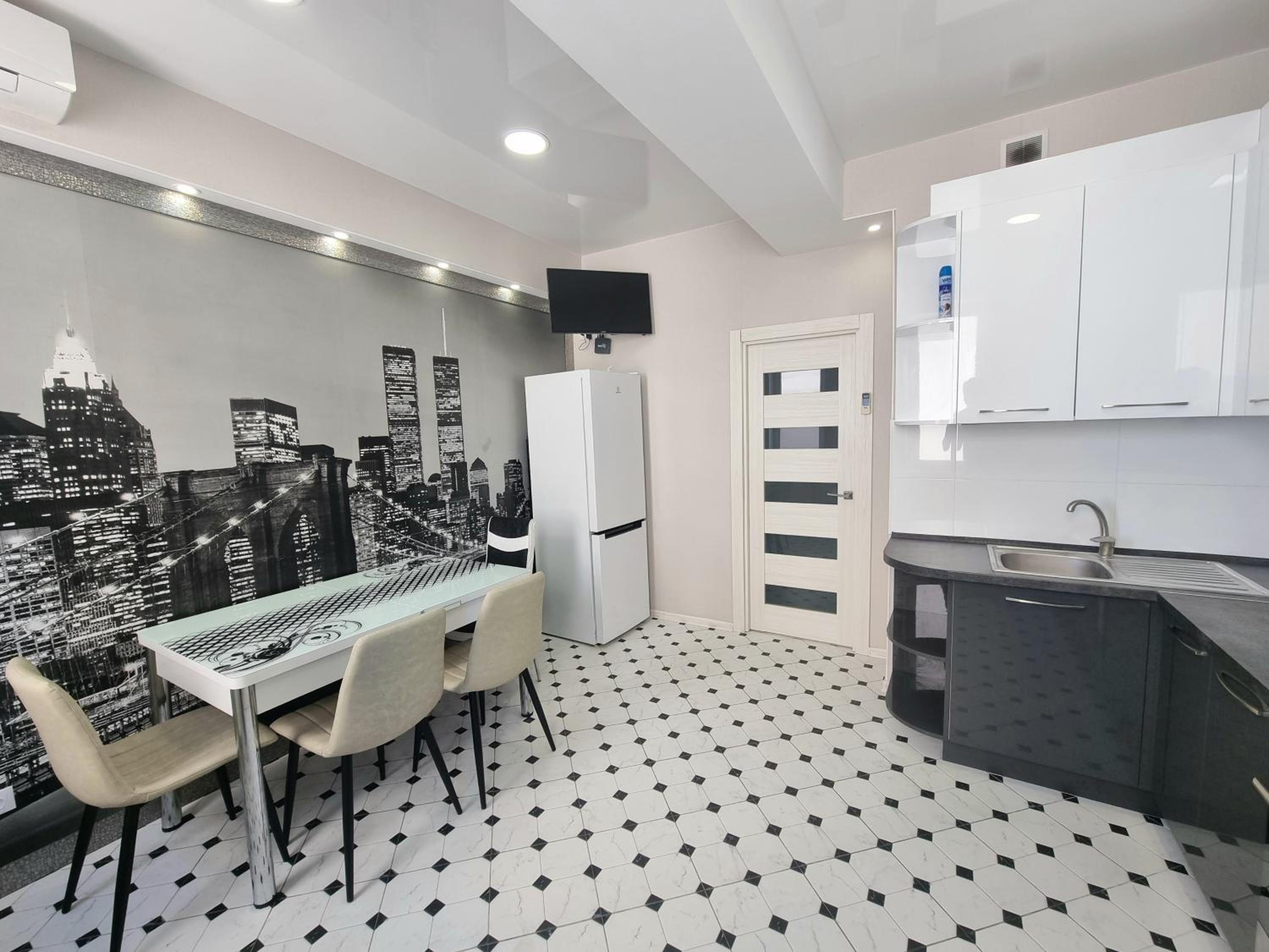 Testemiteanu 2 bedroom apartment air-conditioned view 4