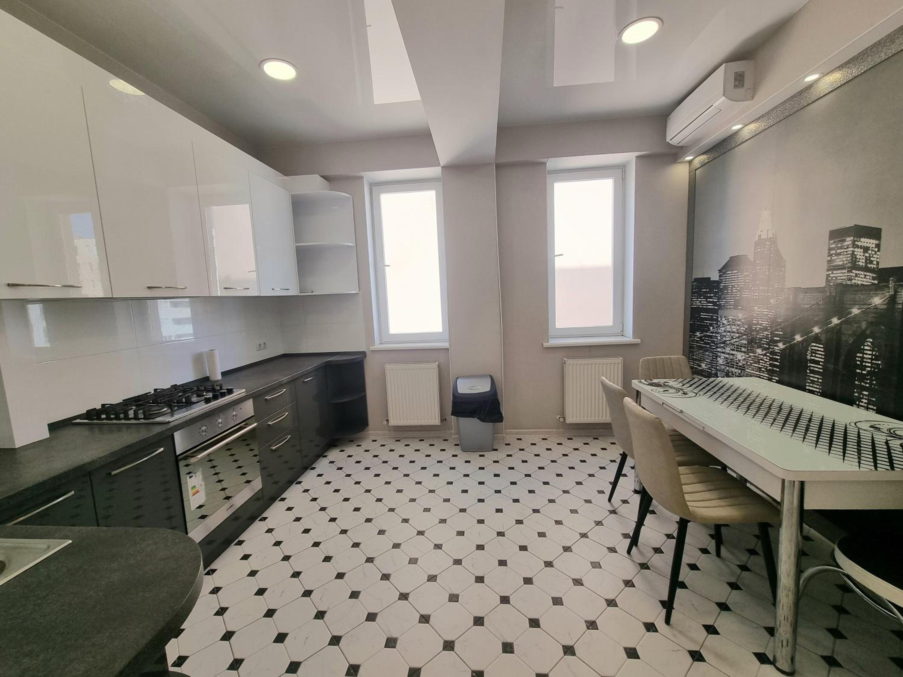 Testemiteanu 2 bedroom apartment air-conditioned view 5