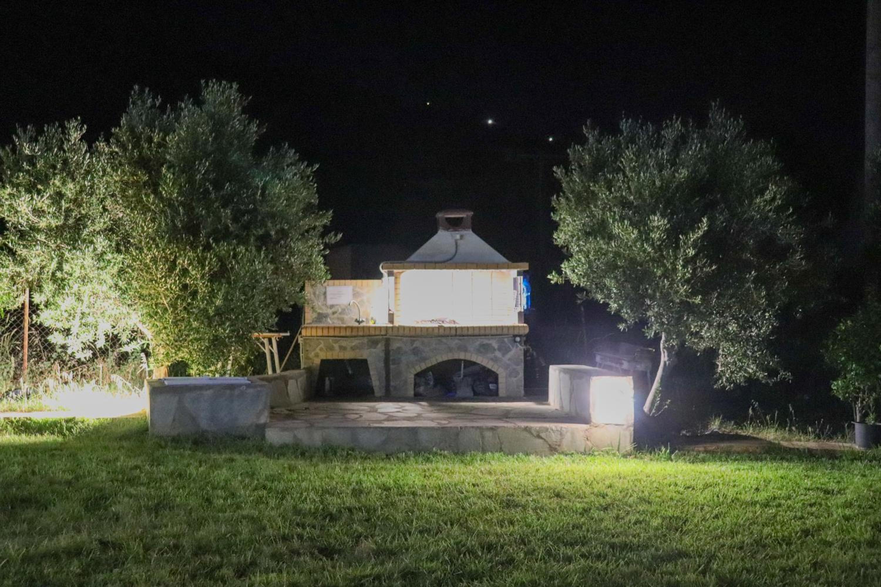 Ateni House