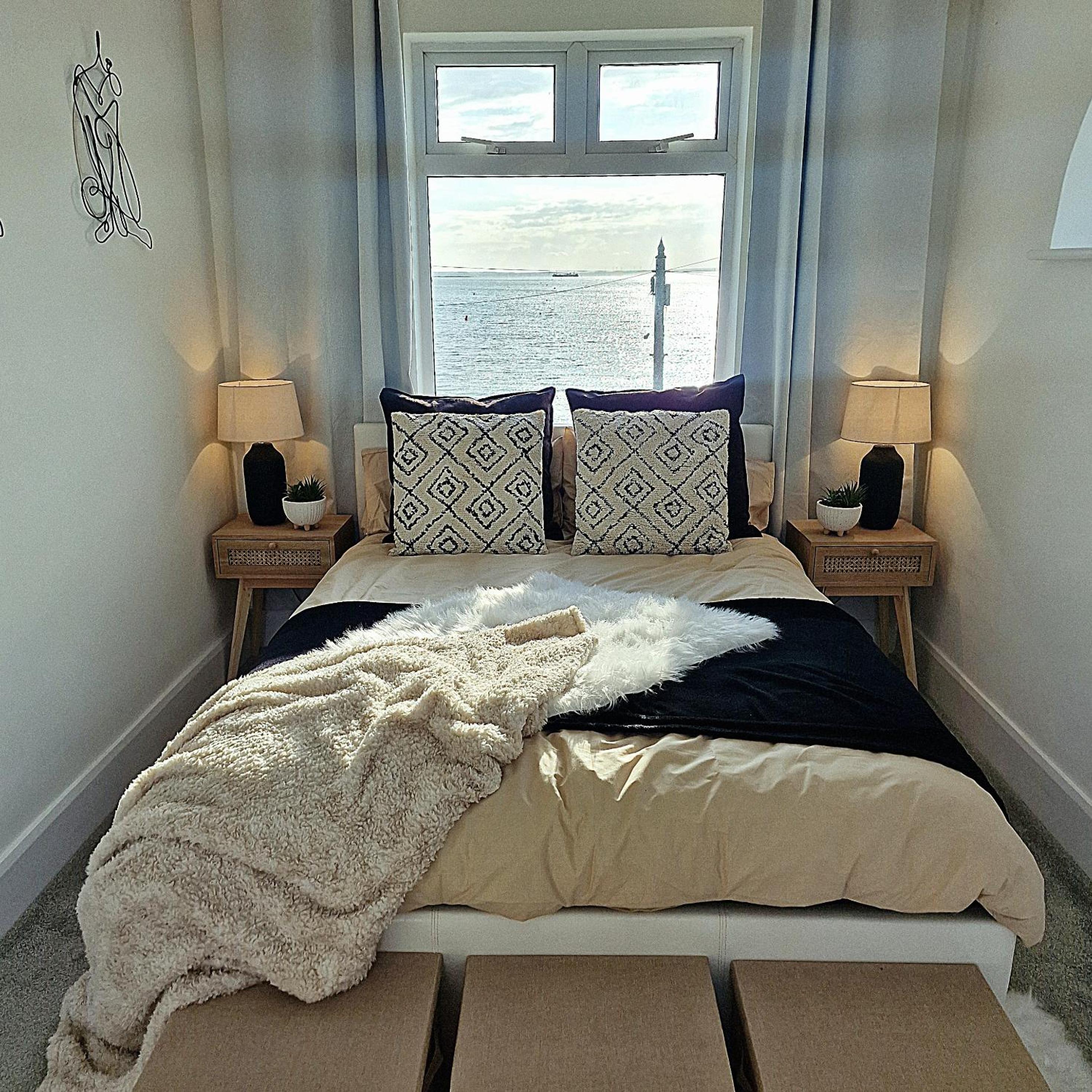 Stunning Beachfront House, Herne Bay, Kent view 3