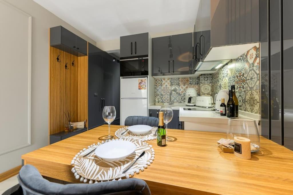 Azur Properties ap19
