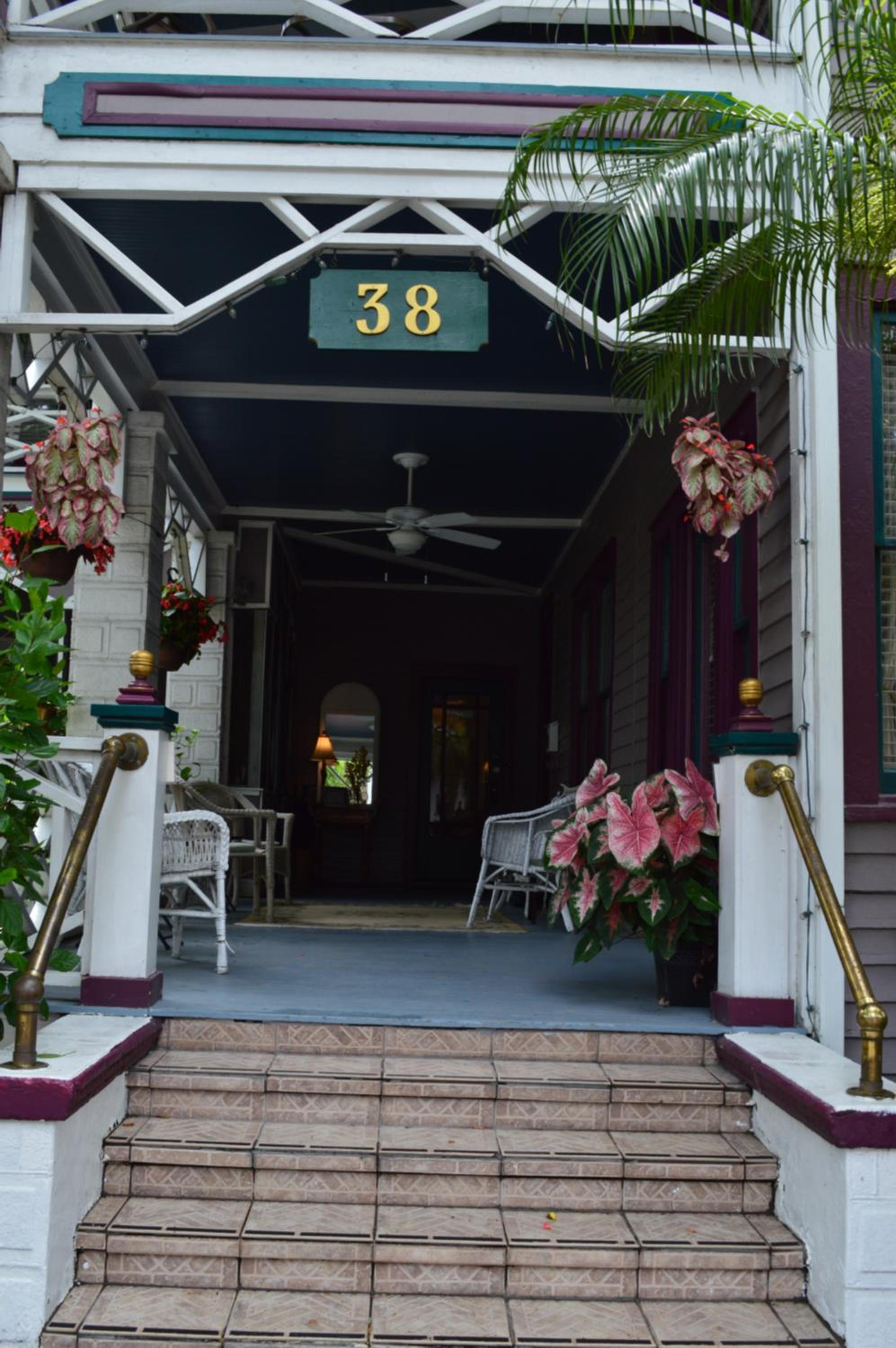 Old Powder House Inn
