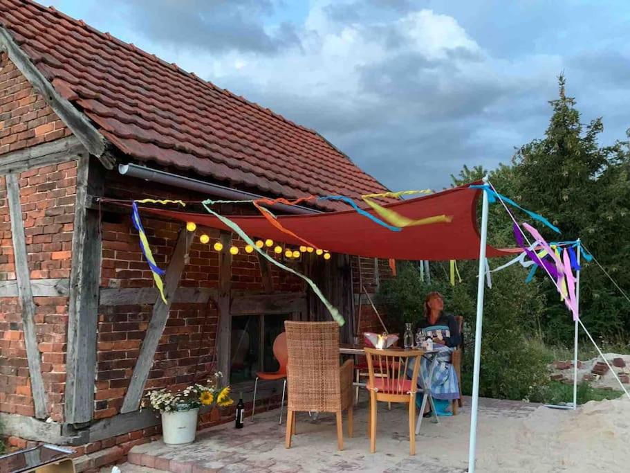 Haus am Fluss und See
