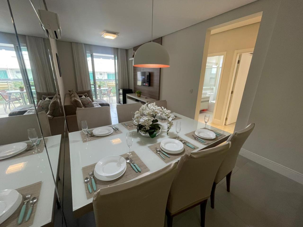 Cód 68 - Apartamento á 200m do mar