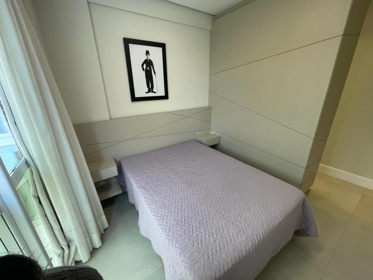 Cód 68 - Apartamento á 200m do mar