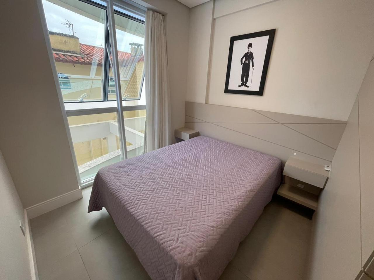 Cód 68 - Apartamento á 200m do mar