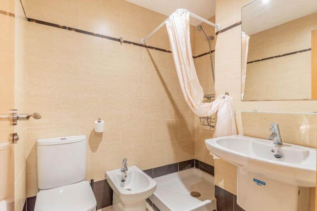 Lindo y Discreto apartamento playa