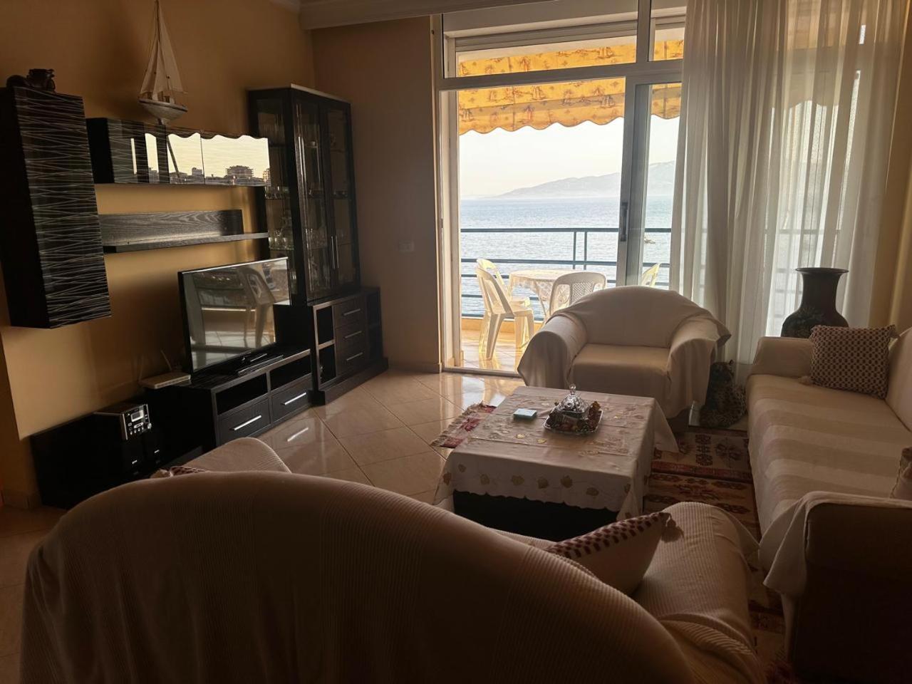 Aria's Apartment