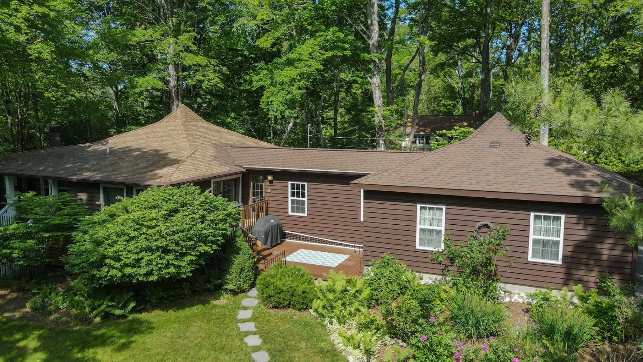 Pinecone Cabin