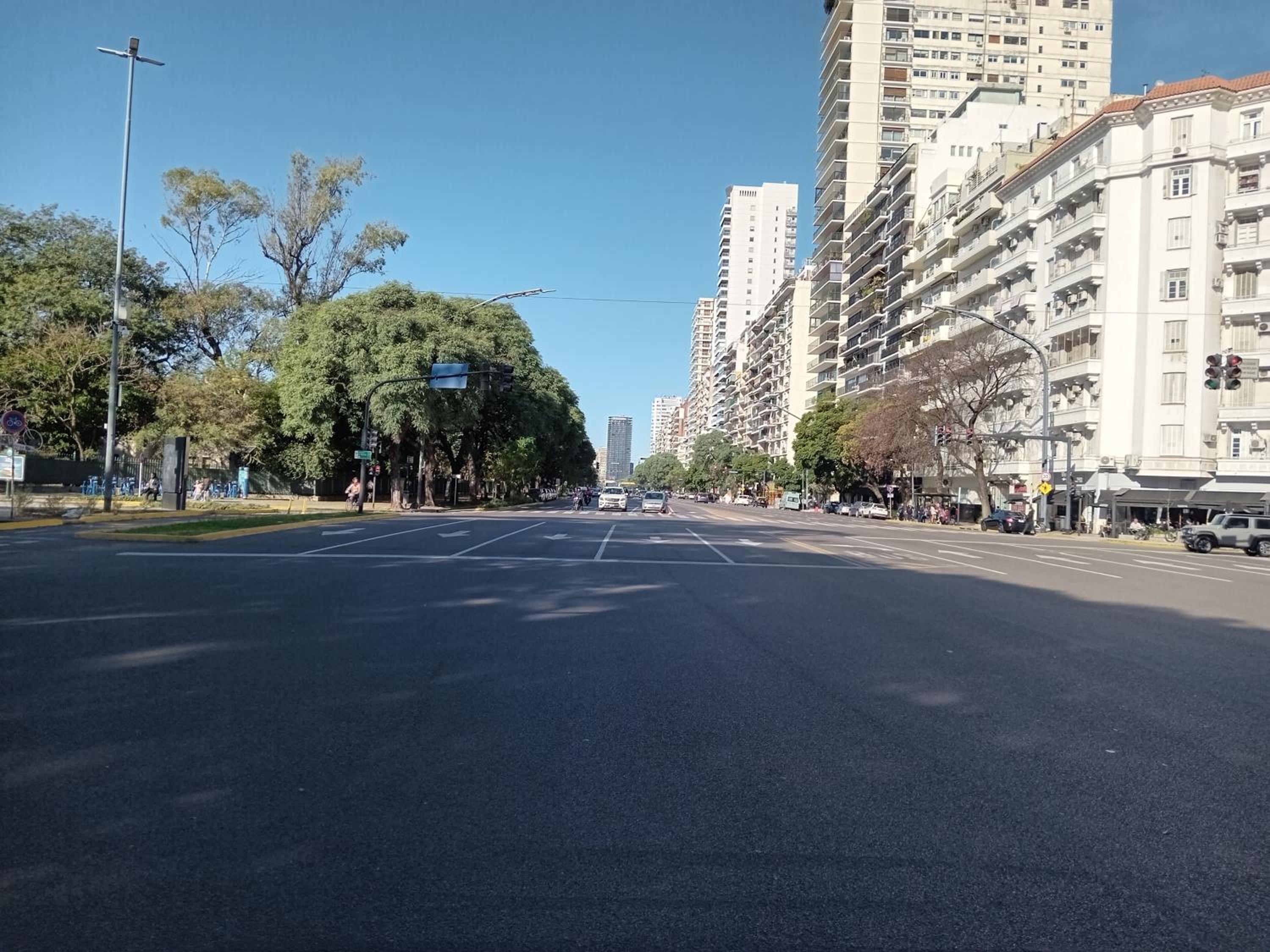 Estudio amplio y moderno en Belgrano.