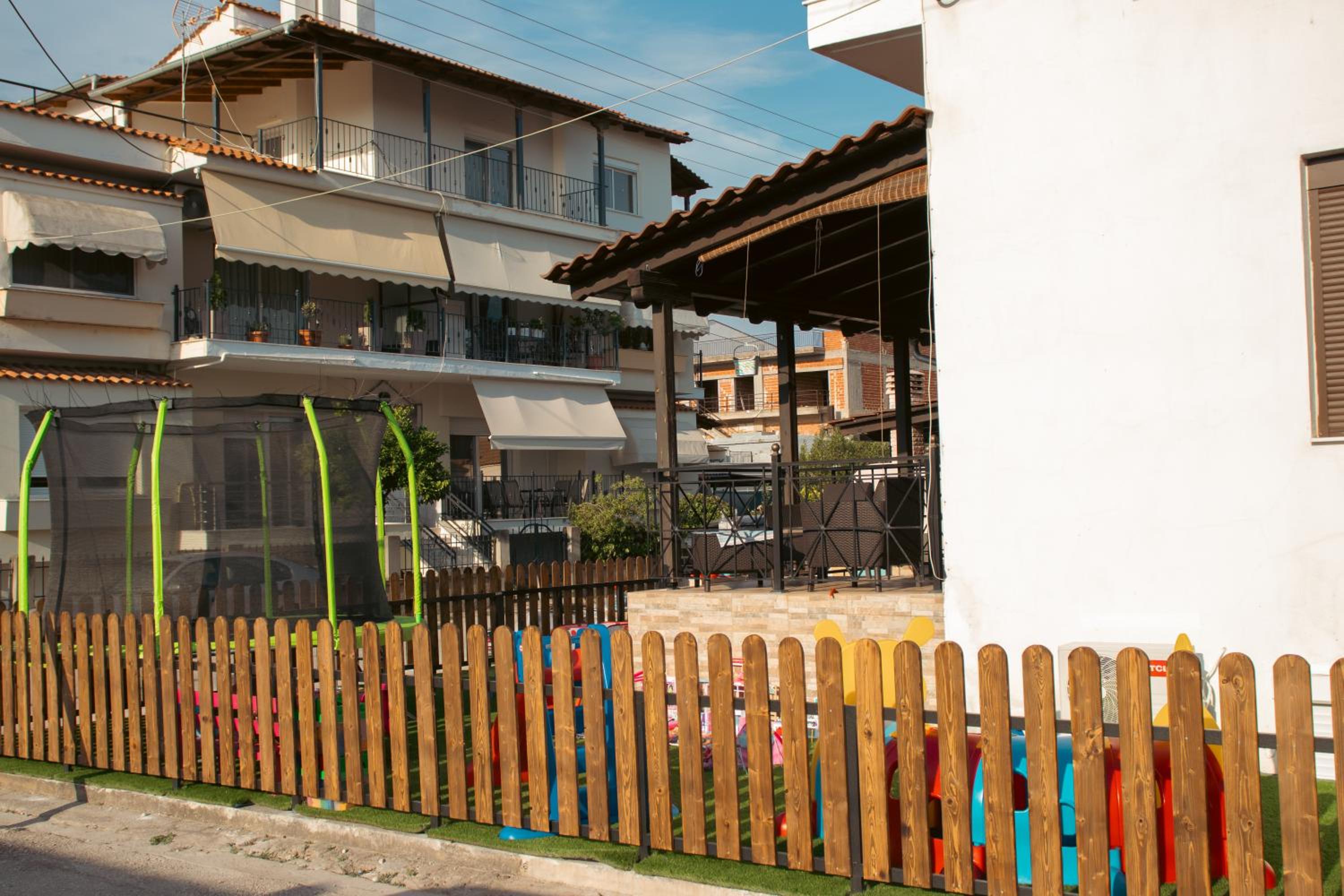Photo 15