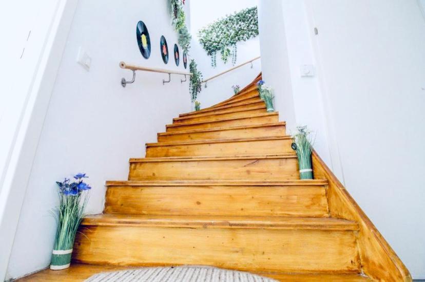 6 min to Amusement Park - Economy Rooms in Shared Apartment