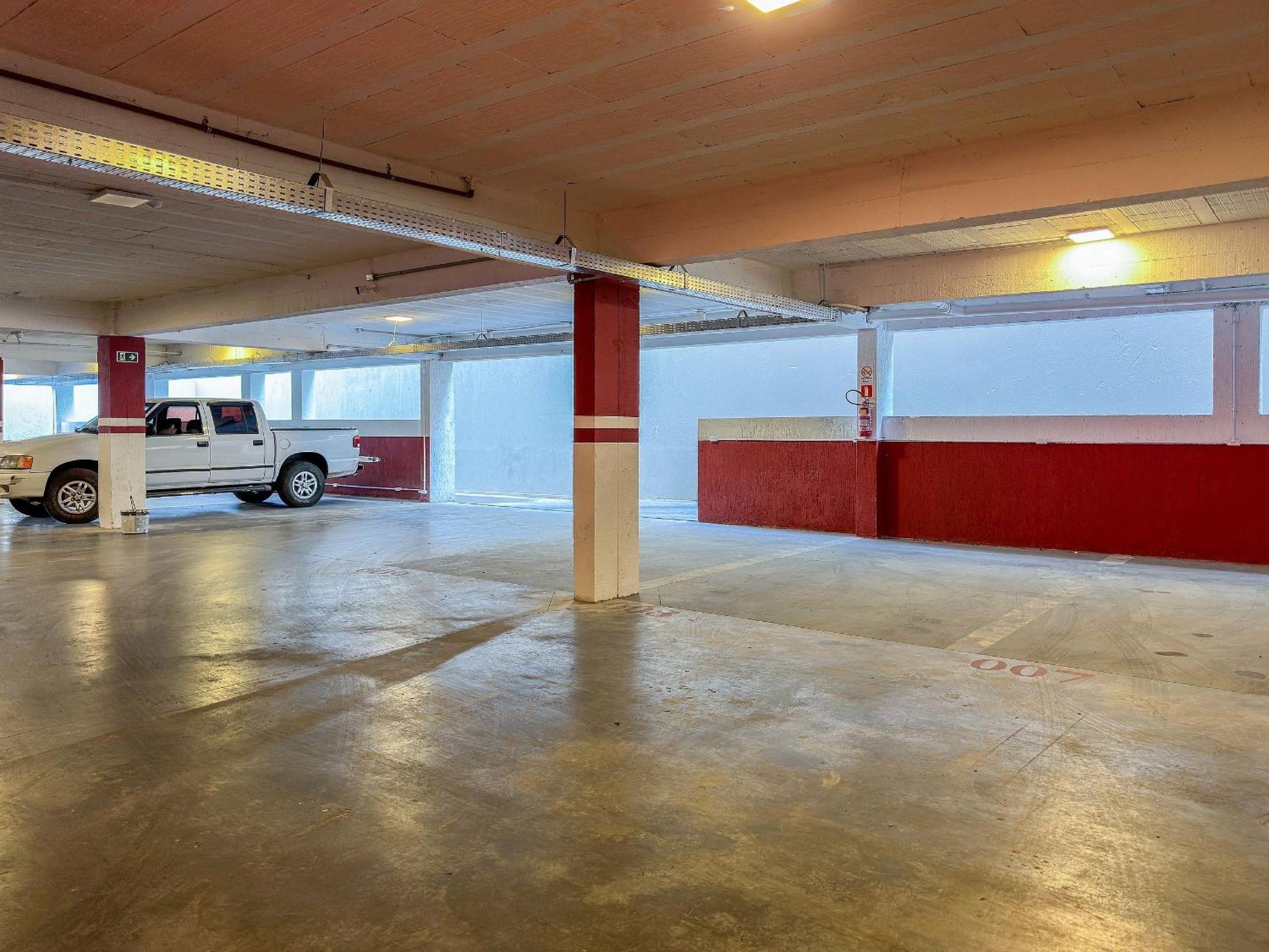 Residencial Le Monde 2 dorm Centro by Achei