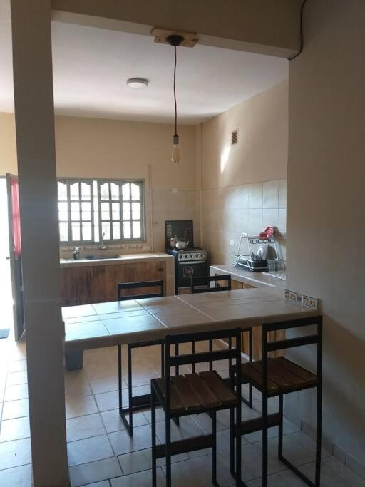 Casa equipada, 3 habitaciones y dependencias