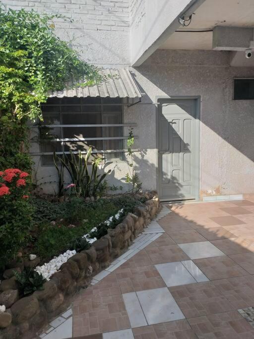 Casa equipada, 3 habitaciones y dependencias